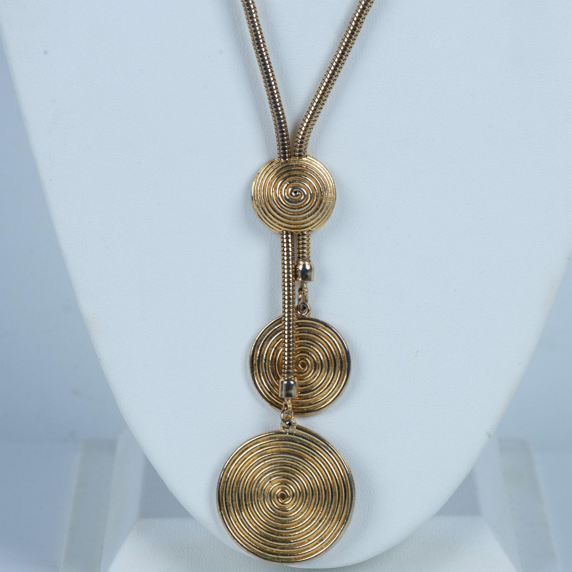 Elegant Gold Metal Lariat Necklace - Image 2 of 6