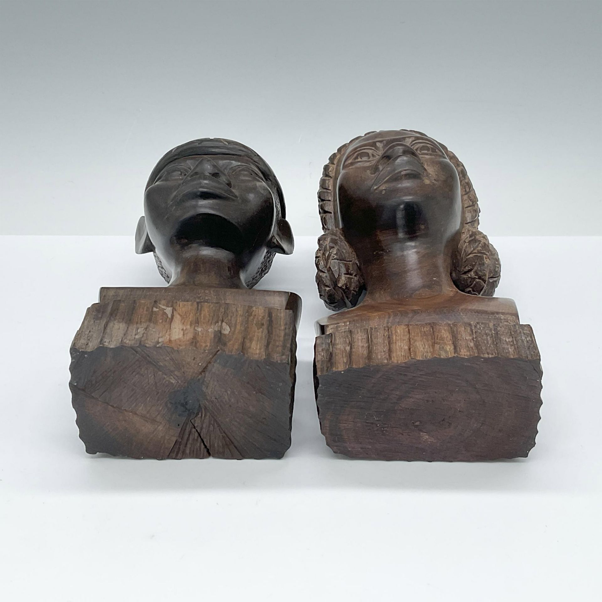 Pair of Vintage Wooden Carved Tribal Figural Busts - Image 3 of 3