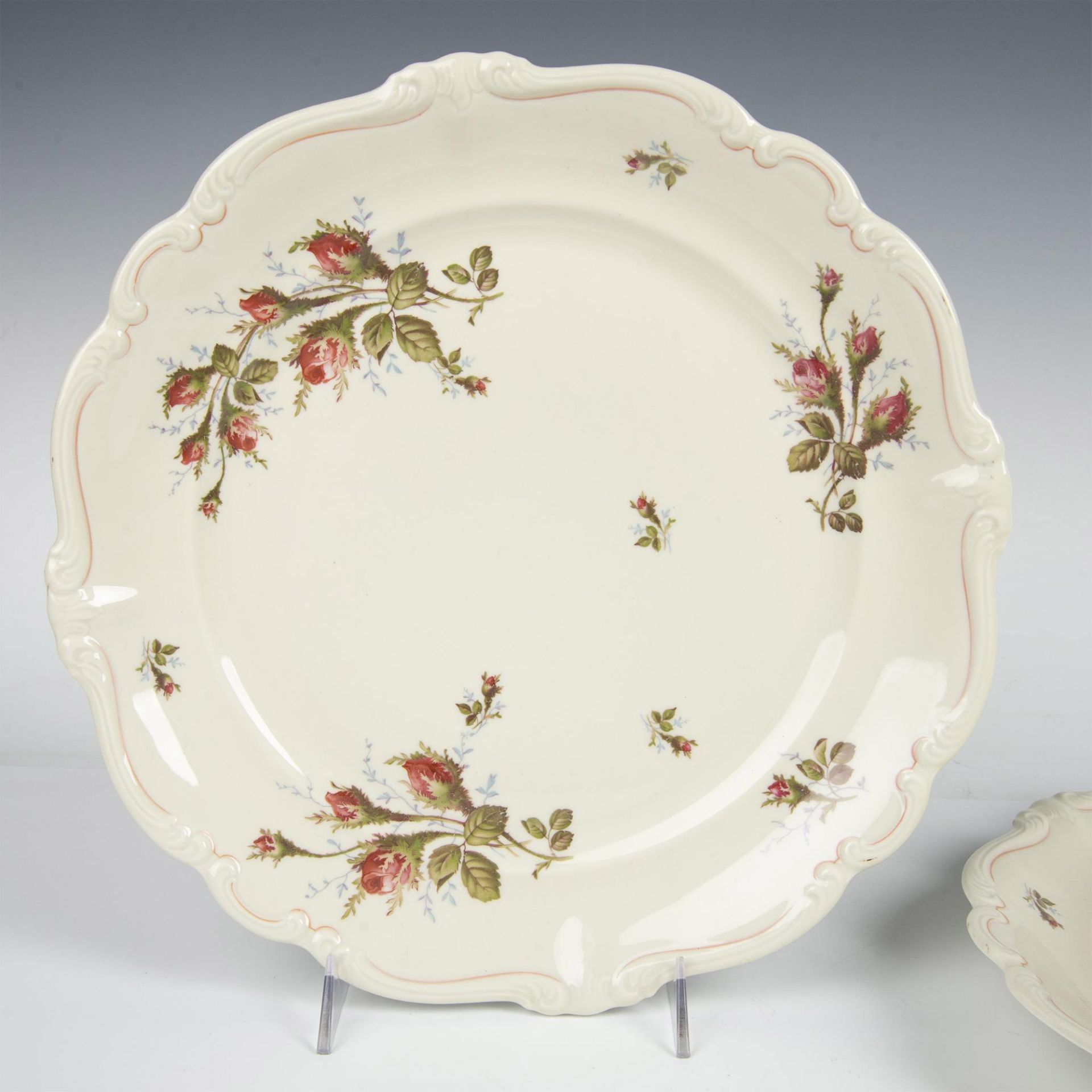 2 Rosenthal Selb-Germany Pompadour Moss Rose Charger Plates - Image 2 of 4