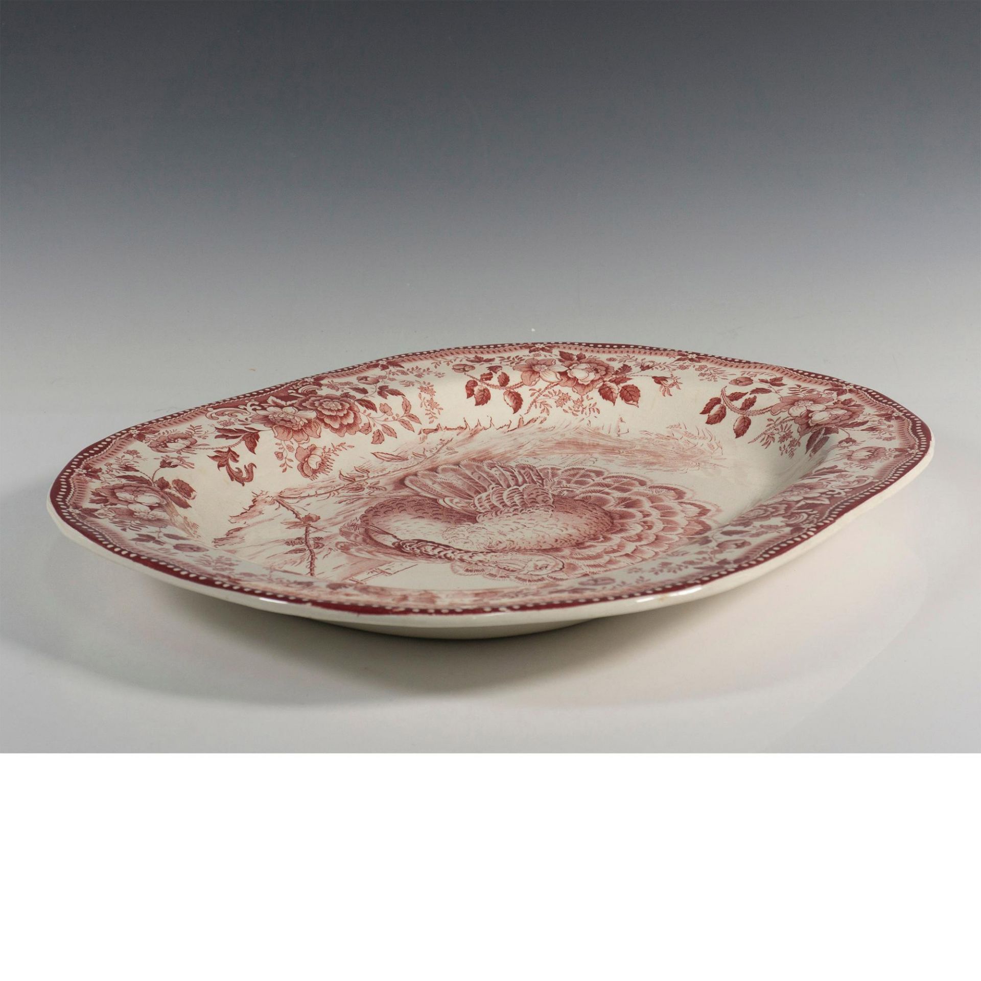 Royal Staffordshire Dinnerware, Red and White Turkey Platter - Image 3 of 3