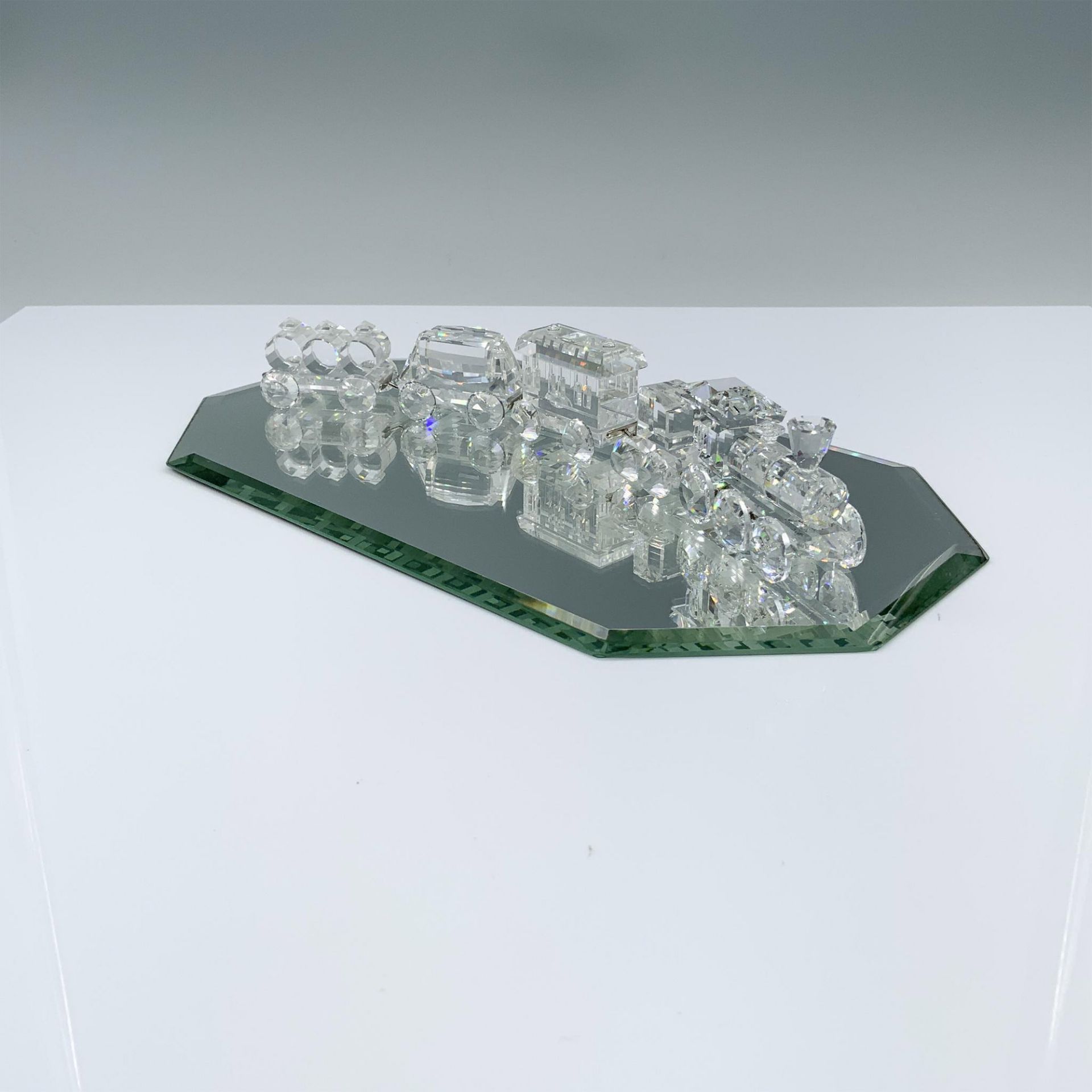 6pc Swarovski Crystal Train Set Figurines + Mirror Base - Image 2 of 4