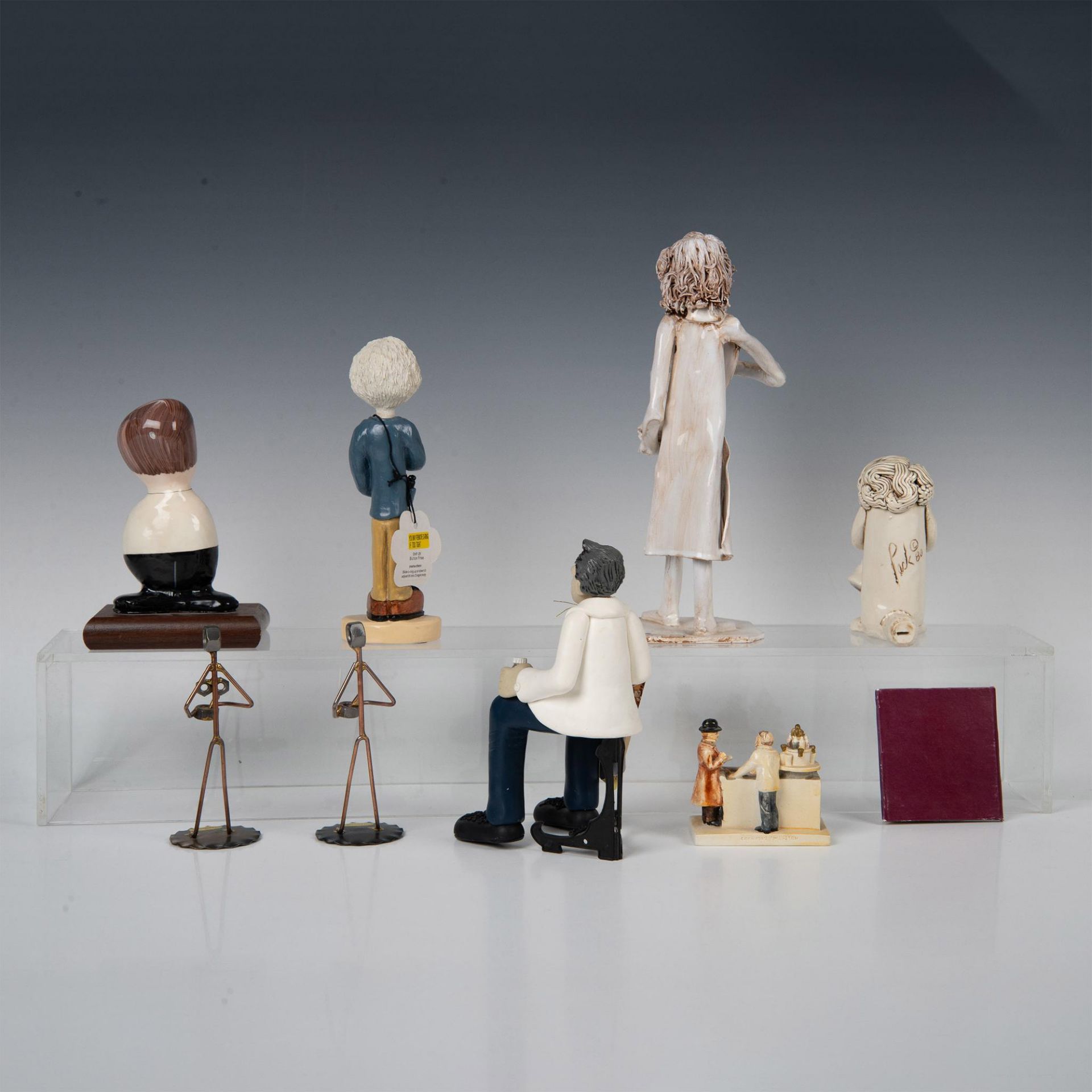 9pc Pharmacist Funky Figurine Collection - Bild 2 aus 9