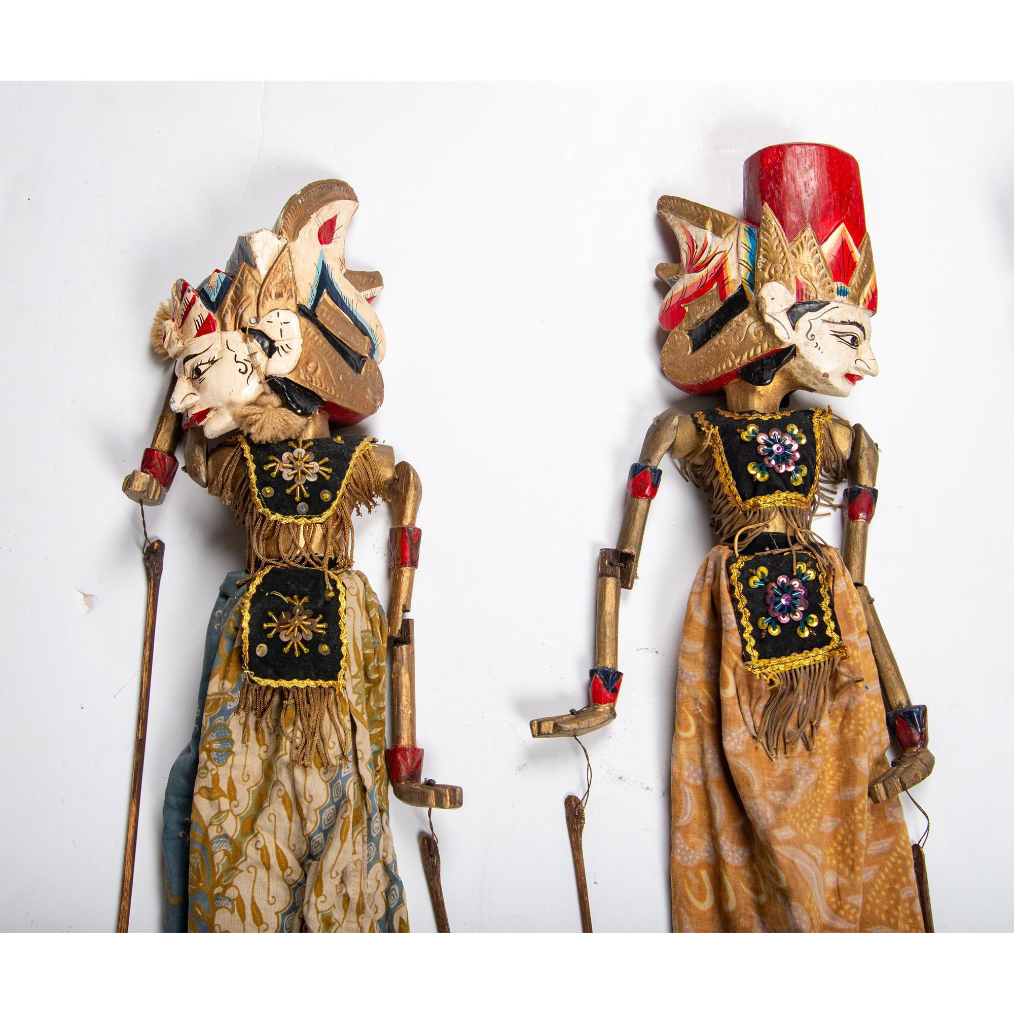 6pc Indonesian Wayang Golek Stick Puppets - Image 3 of 6