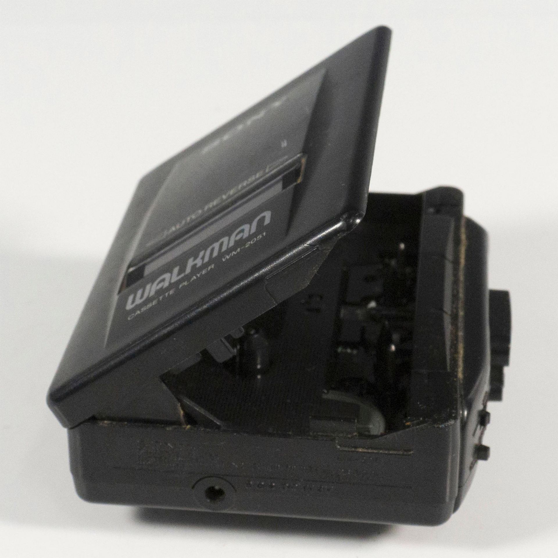 Sony Walkman WM-2051 Portable Cassette Player - Bild 4 aus 5