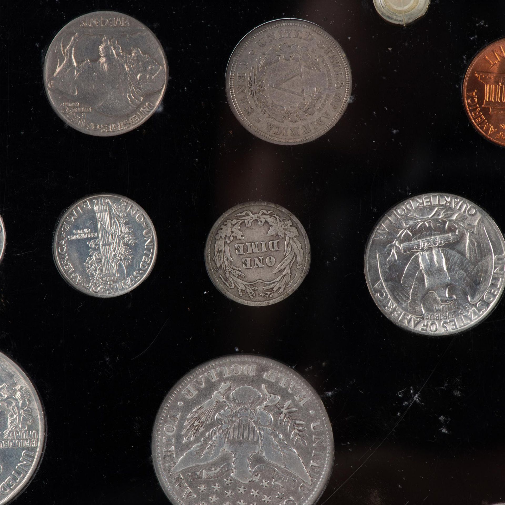 18PC 2OTH CENTURY COINS IN DISPLAY - Bild 7 aus 10