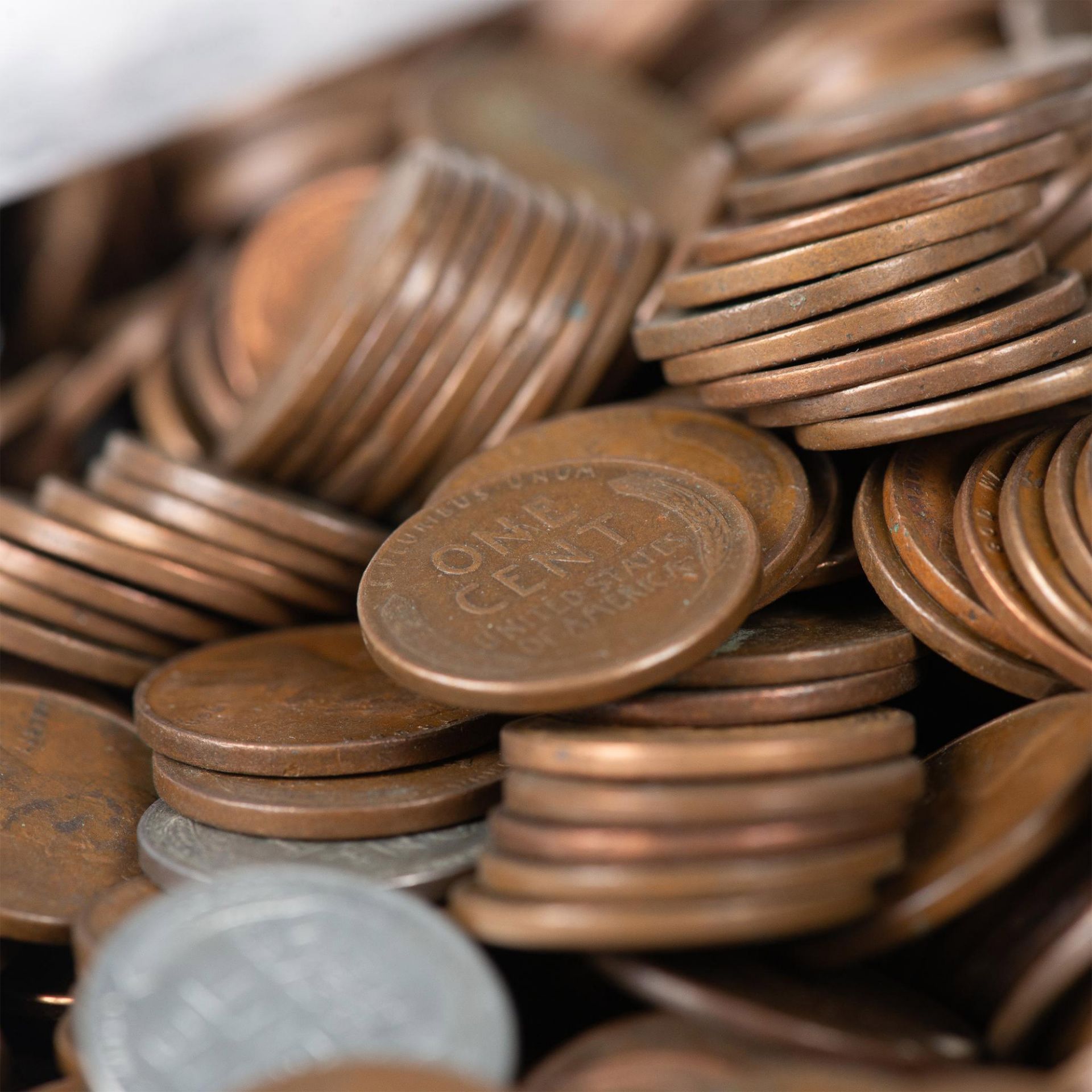 10LB BAG OF 1,500 UNSEARCHED LINCON WHEAT CENT COINS - Image 5 of 9