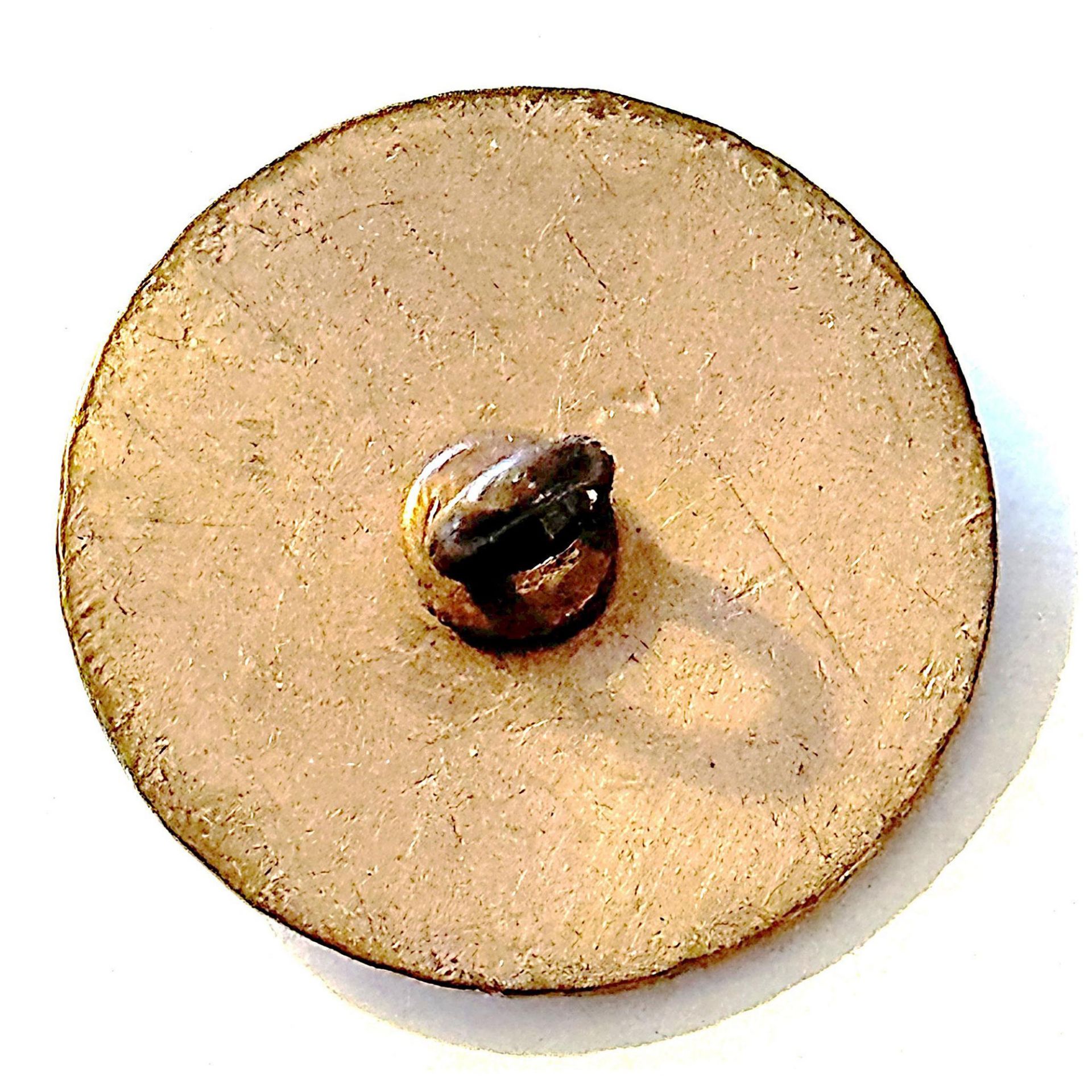 A division one scarce copper button - Bild 2 aus 2