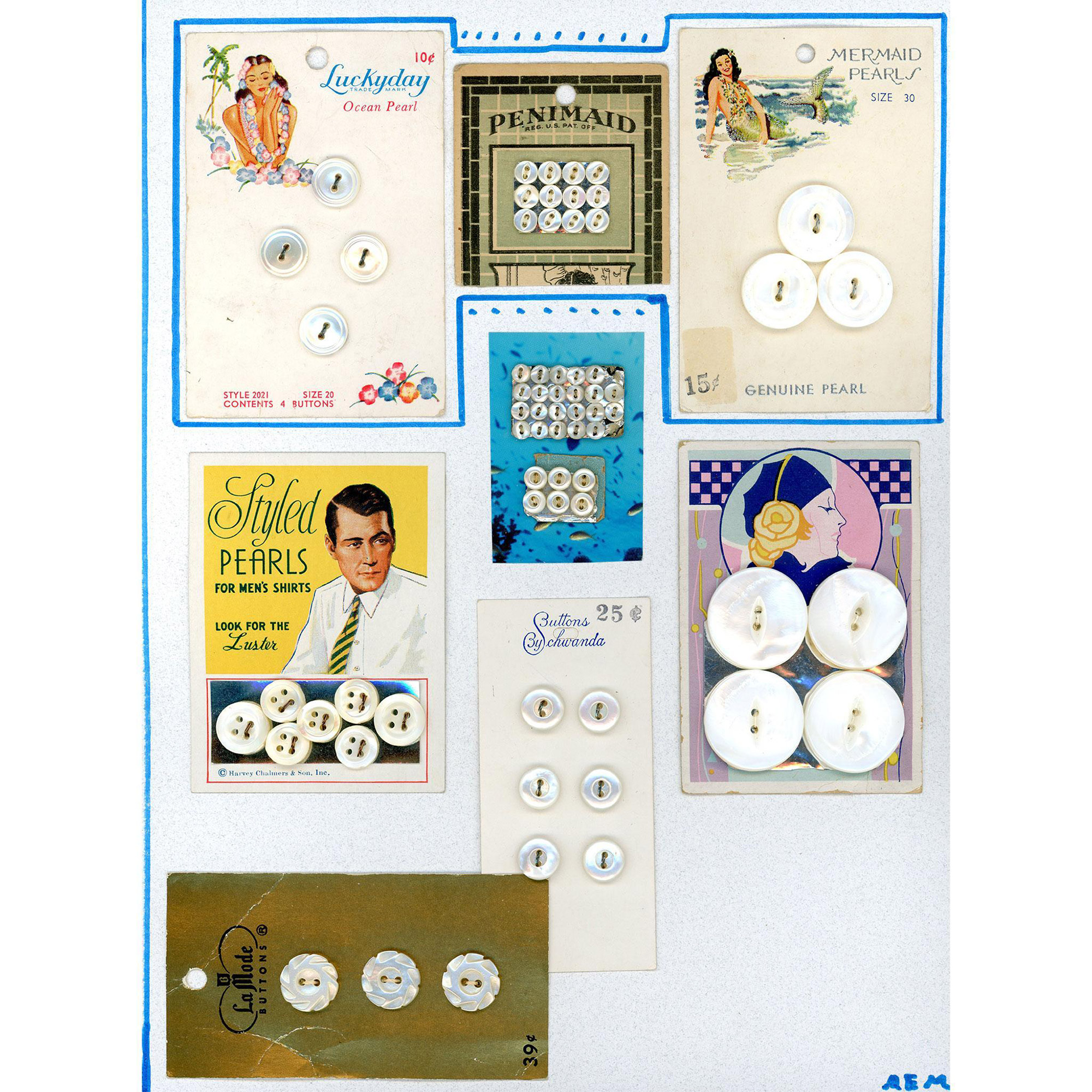 A box lot of assorted material buttons on cards - Image 10 of 11