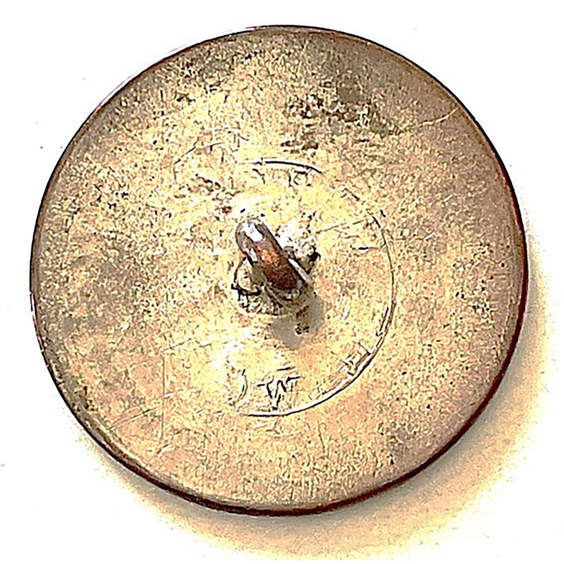 A division one silvered Crest button - Bild 2 aus 2