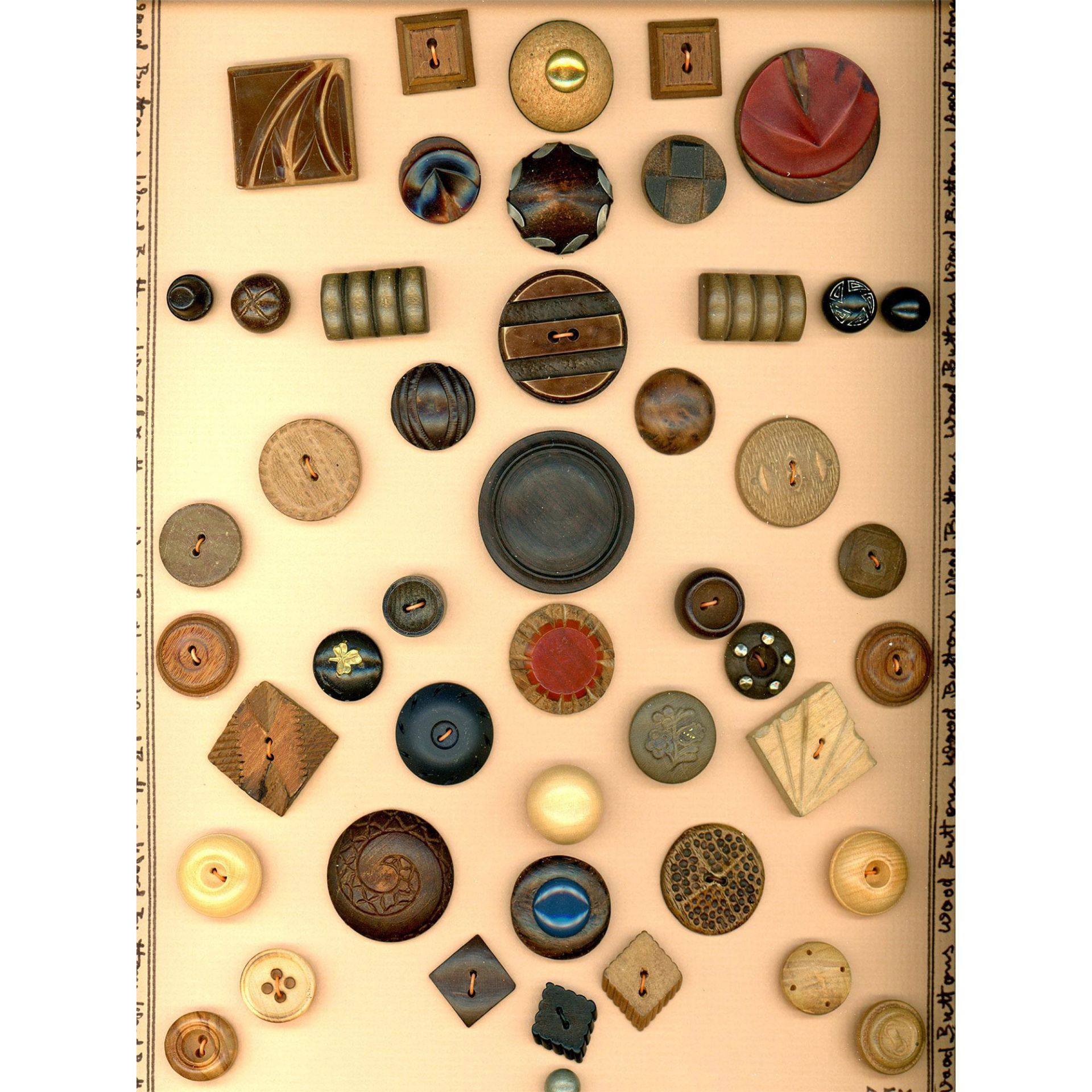 A box lot of assorted material buttons on cards - Image 10 of 10