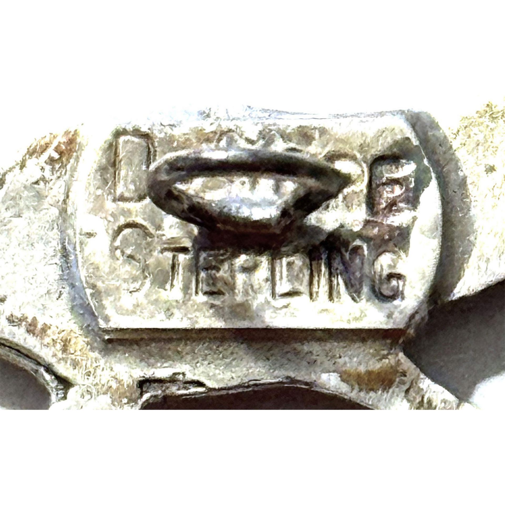 A division three sterling silver realistic button - Bild 3 aus 3