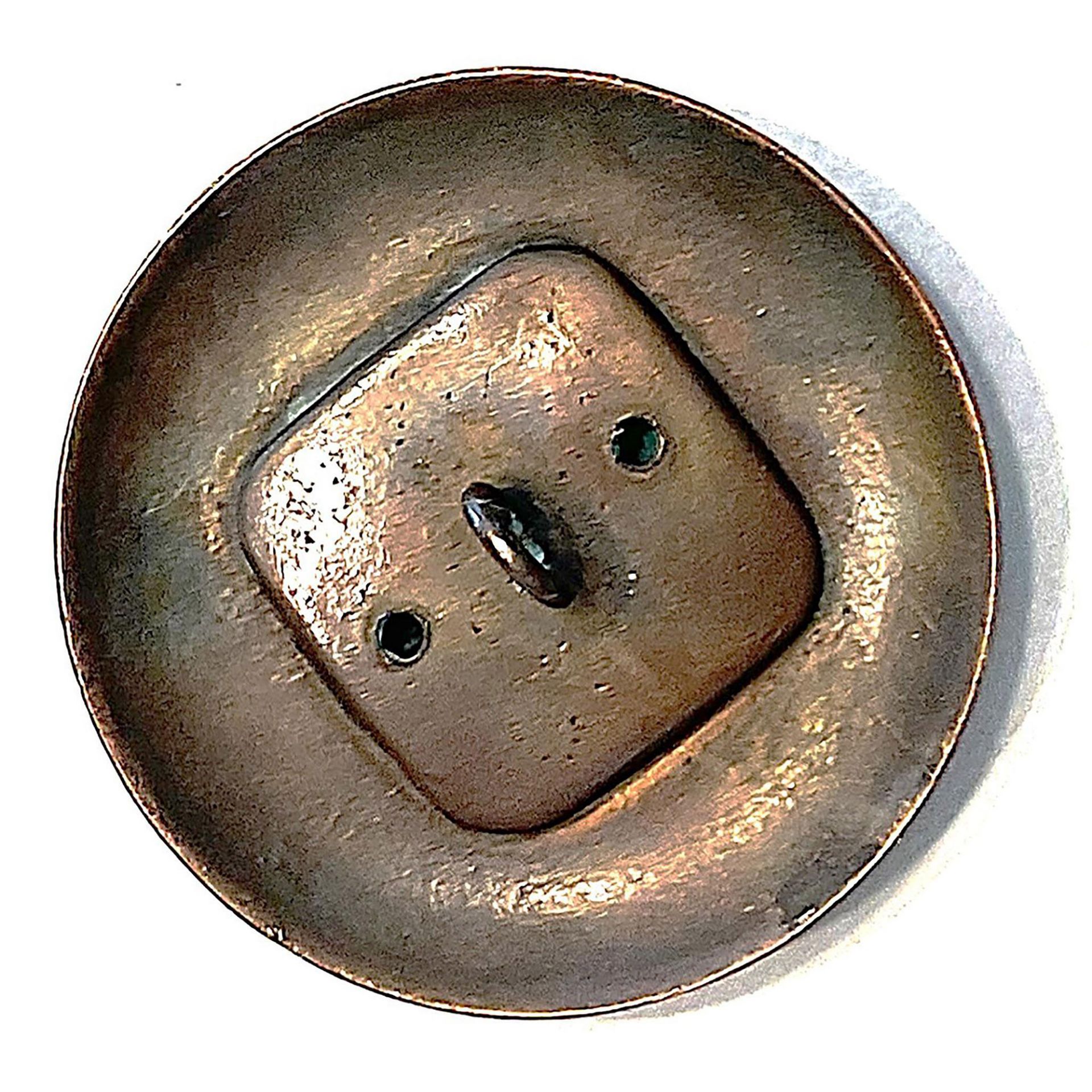 A rare division one pictorial head button - Bild 2 aus 2