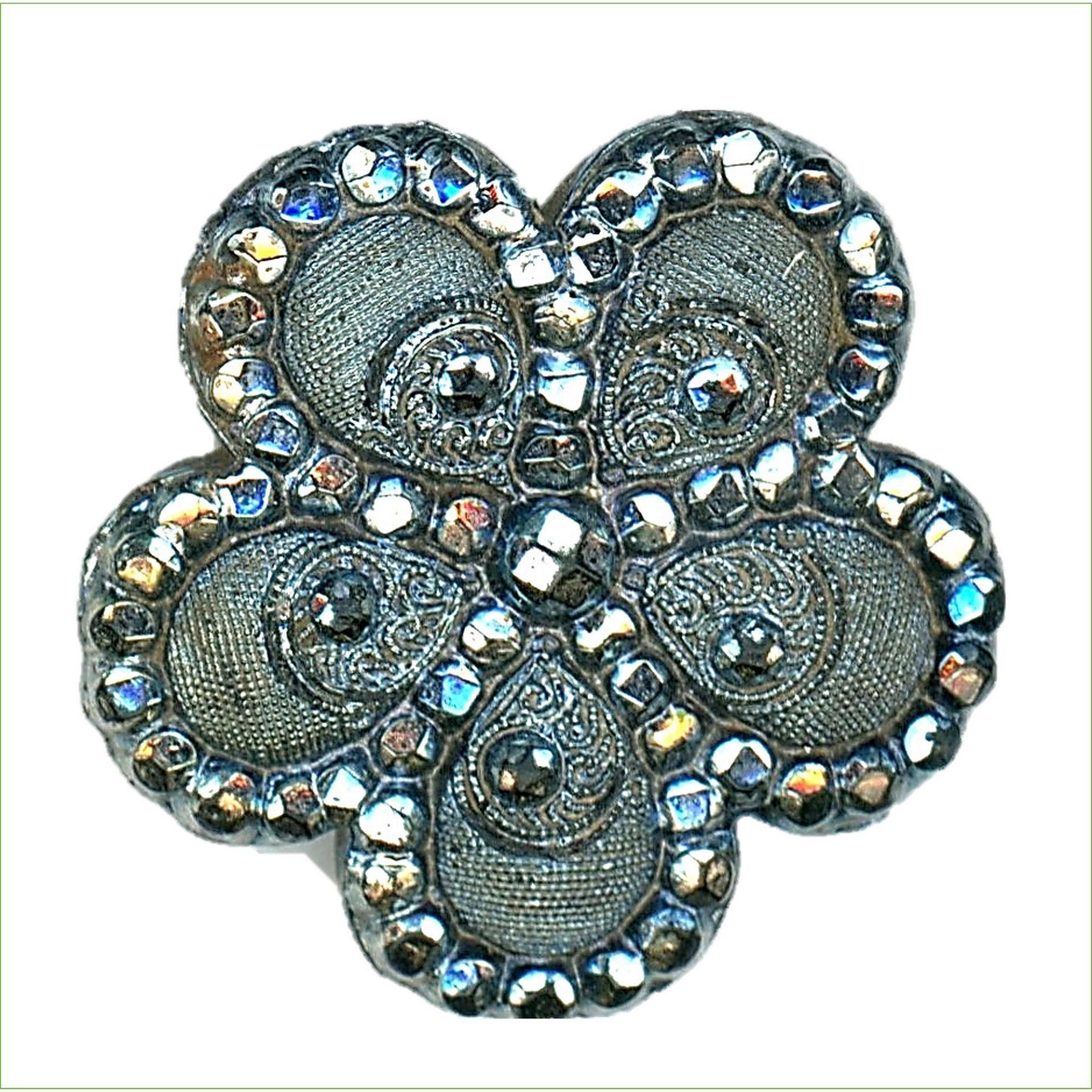 A card of division one black glass assorted buttons - Image 4 of 4