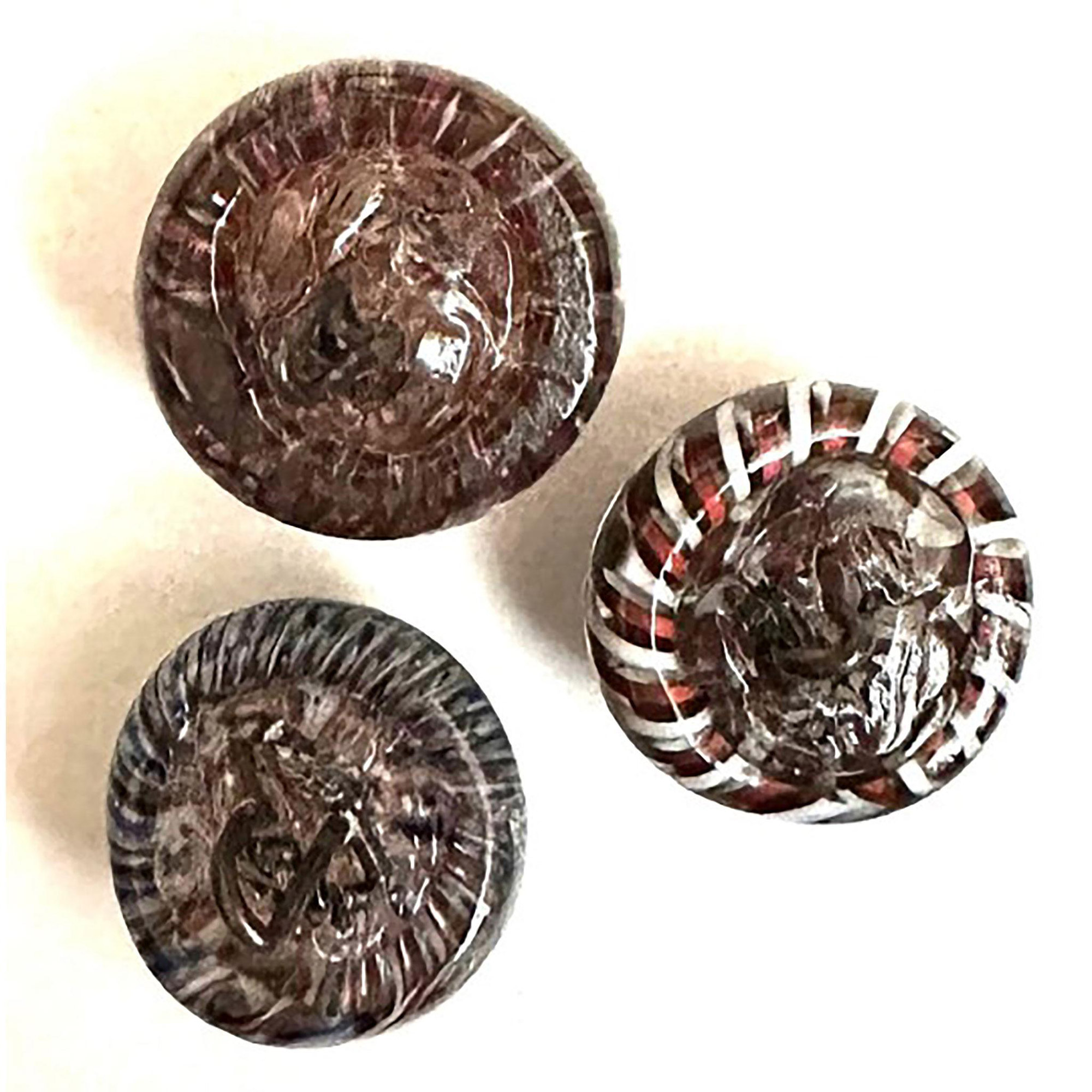 A small card of division three paperweight buttons - Image 5 of 5