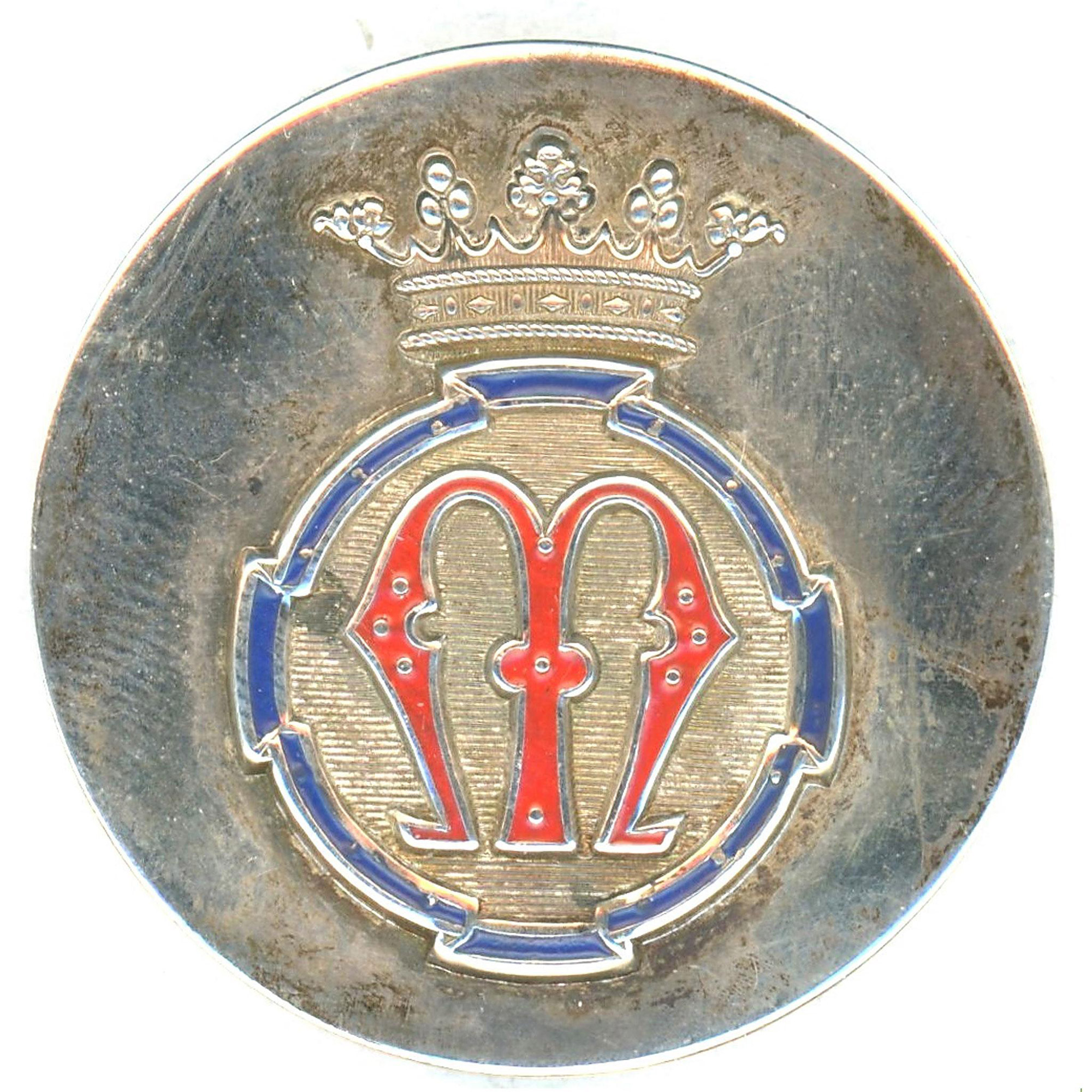 A division one Livery/Crest button