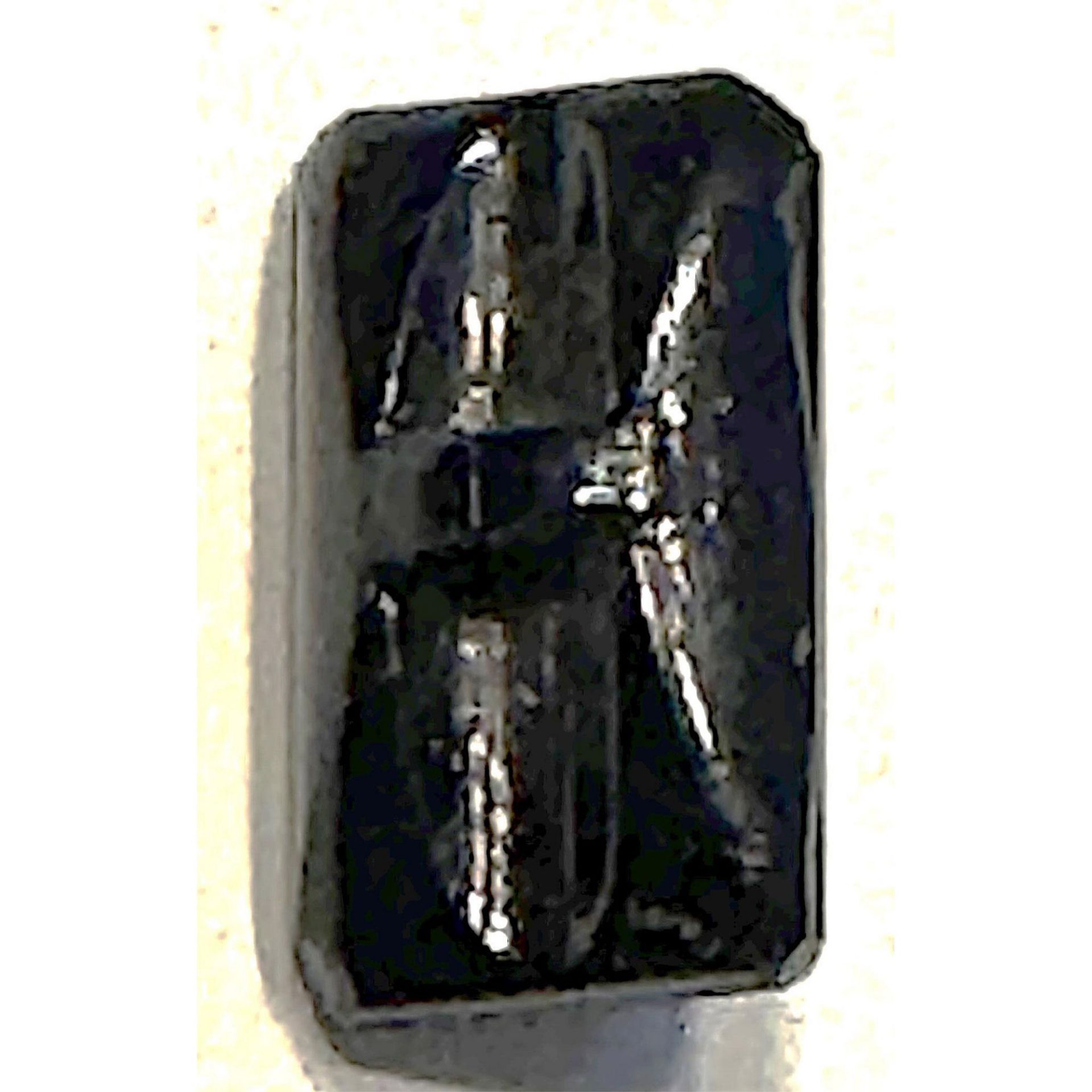 A division one scarce Tingue glass button - Bild 2 aus 2