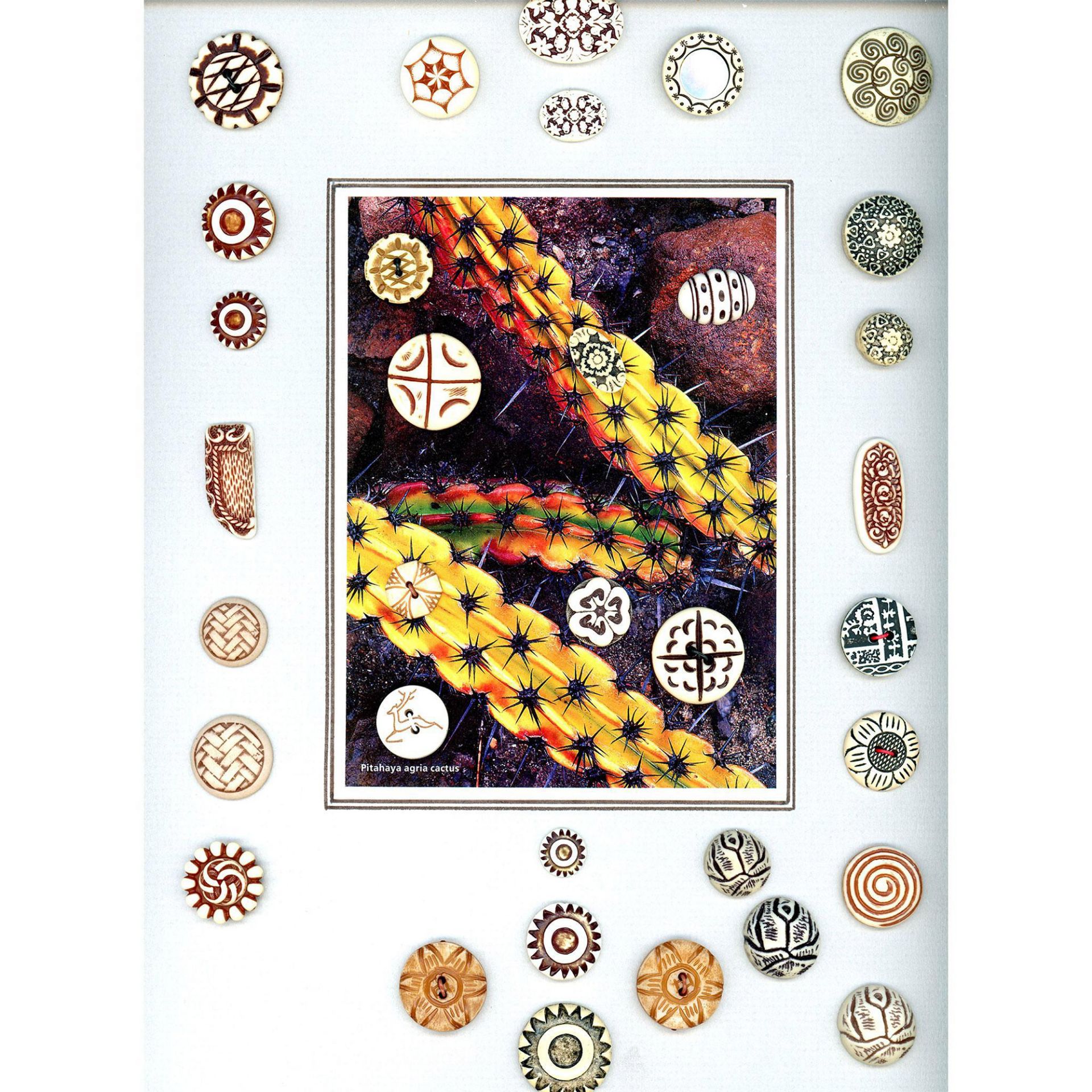 A box lot of assorted material buttons on cards - Image 4 of 11