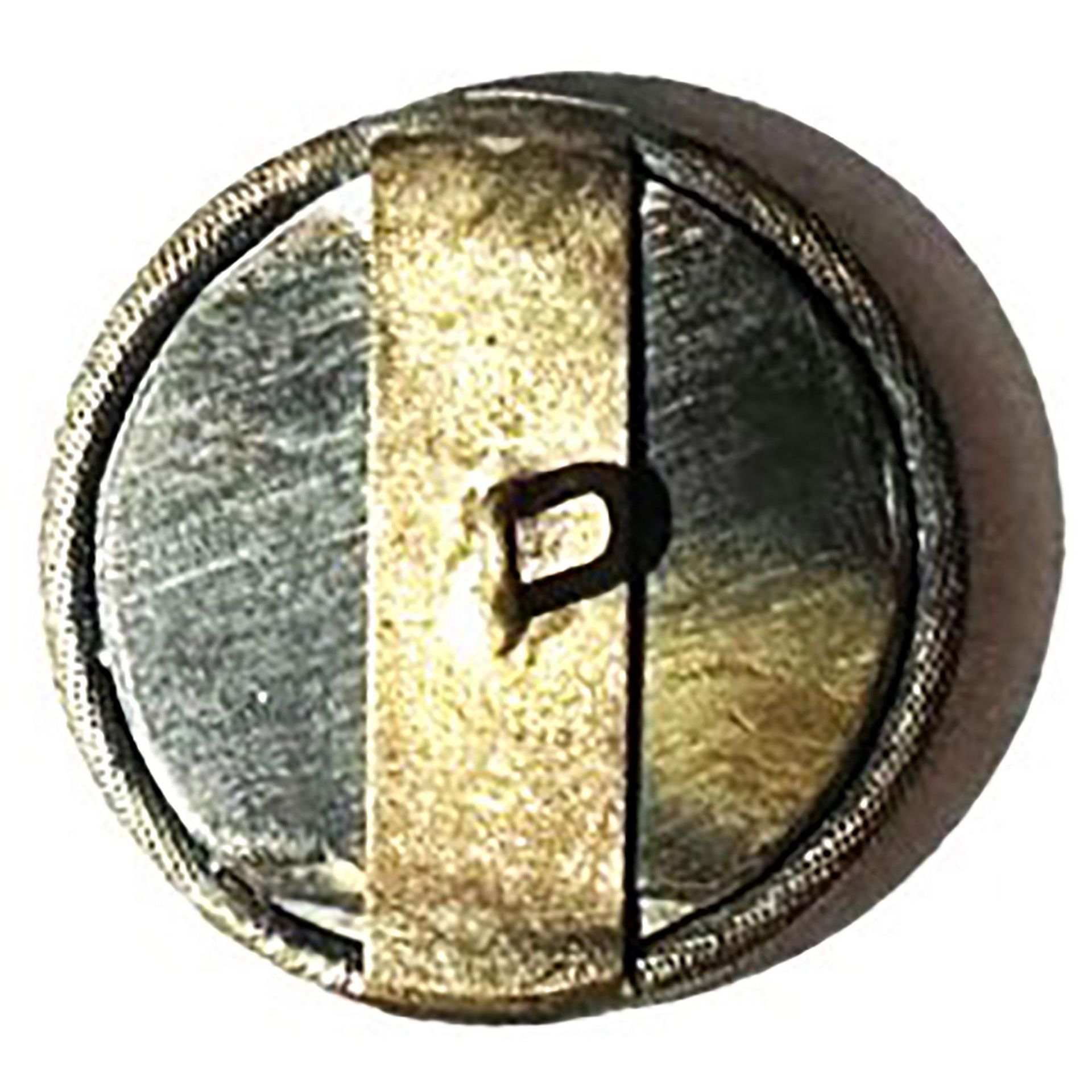 A division one pearl in metal pictorial button - Bild 3 aus 3