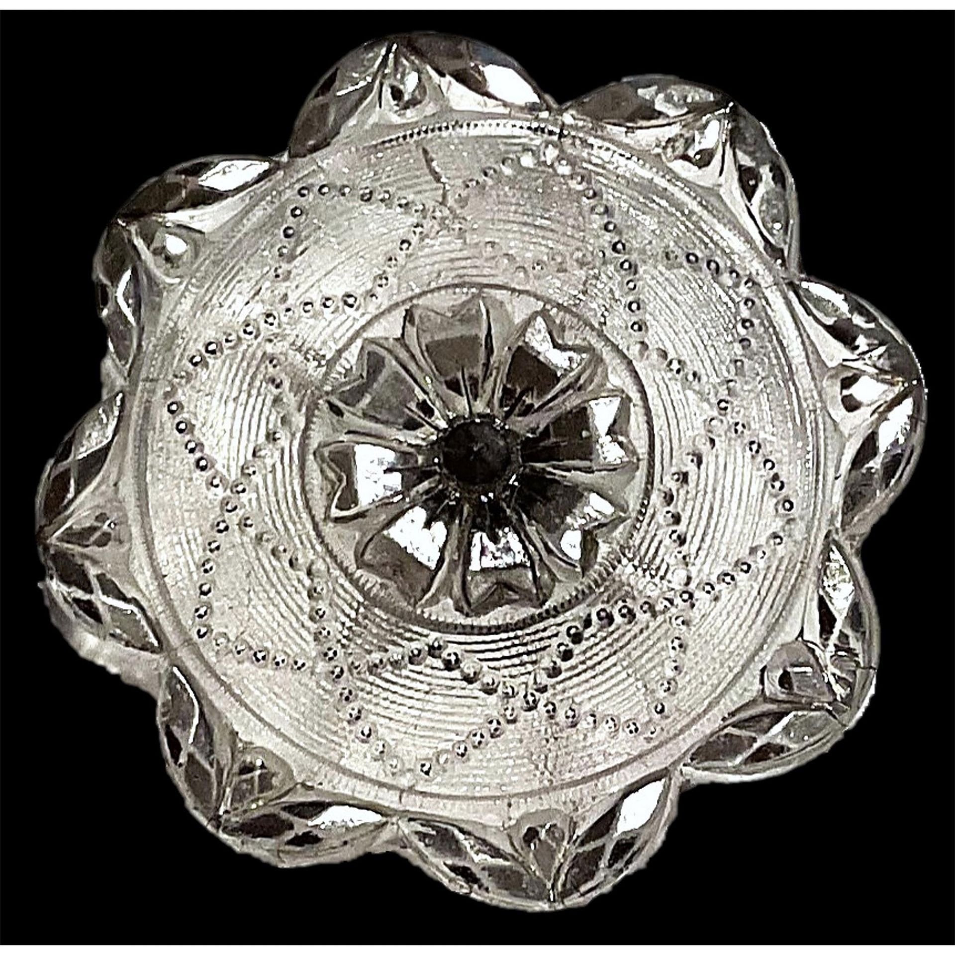 A division one silver lustered lacy glass button - Image 2 of 3