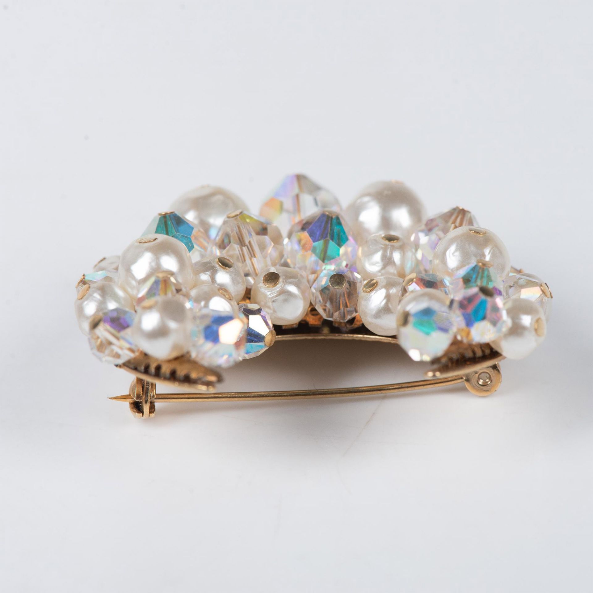 3pc Vintage Crystal & Bead Costume Brooch & Earring Set - Image 5 of 6