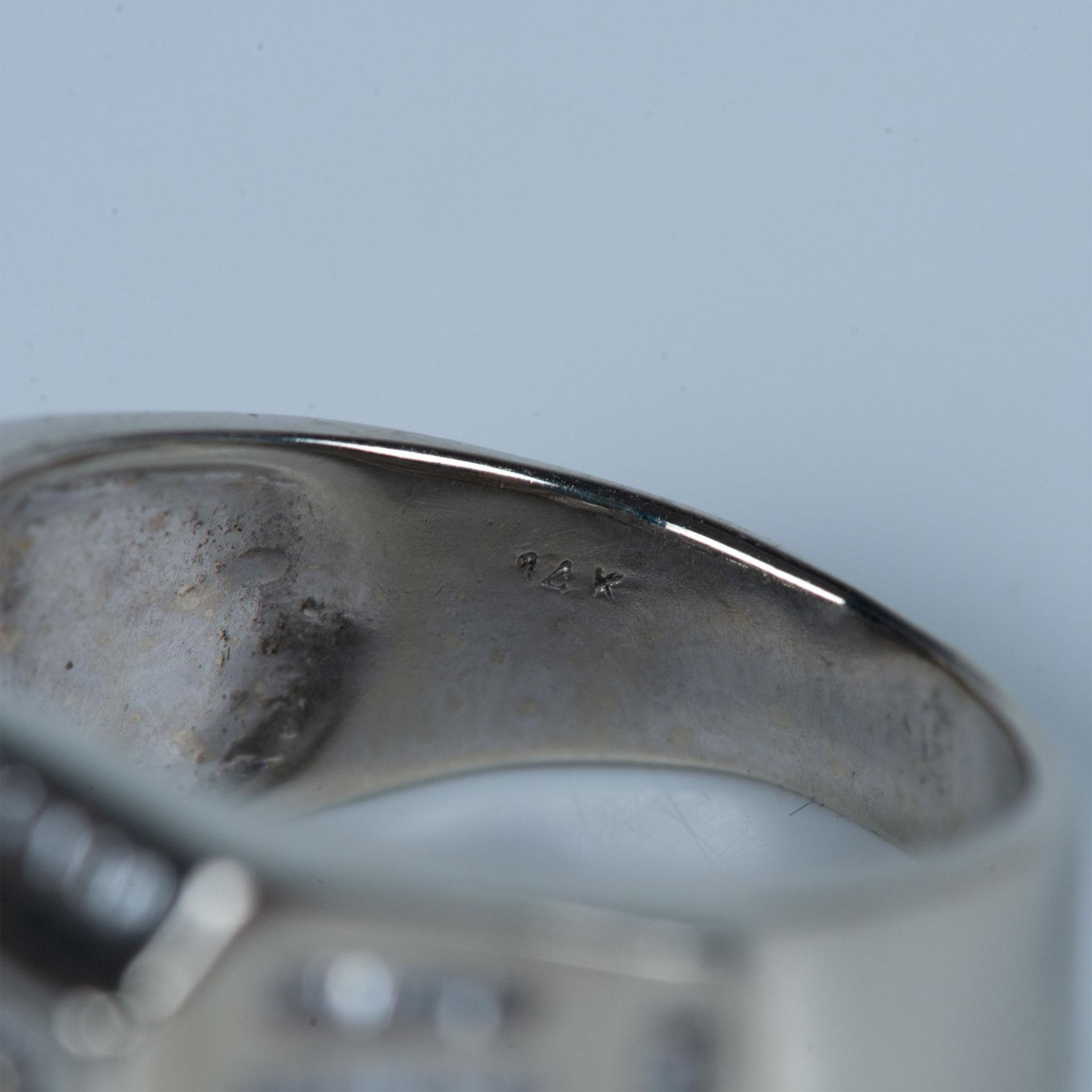 Striking 14K White Gold and 132-Diamond Ring - Image 6 of 7