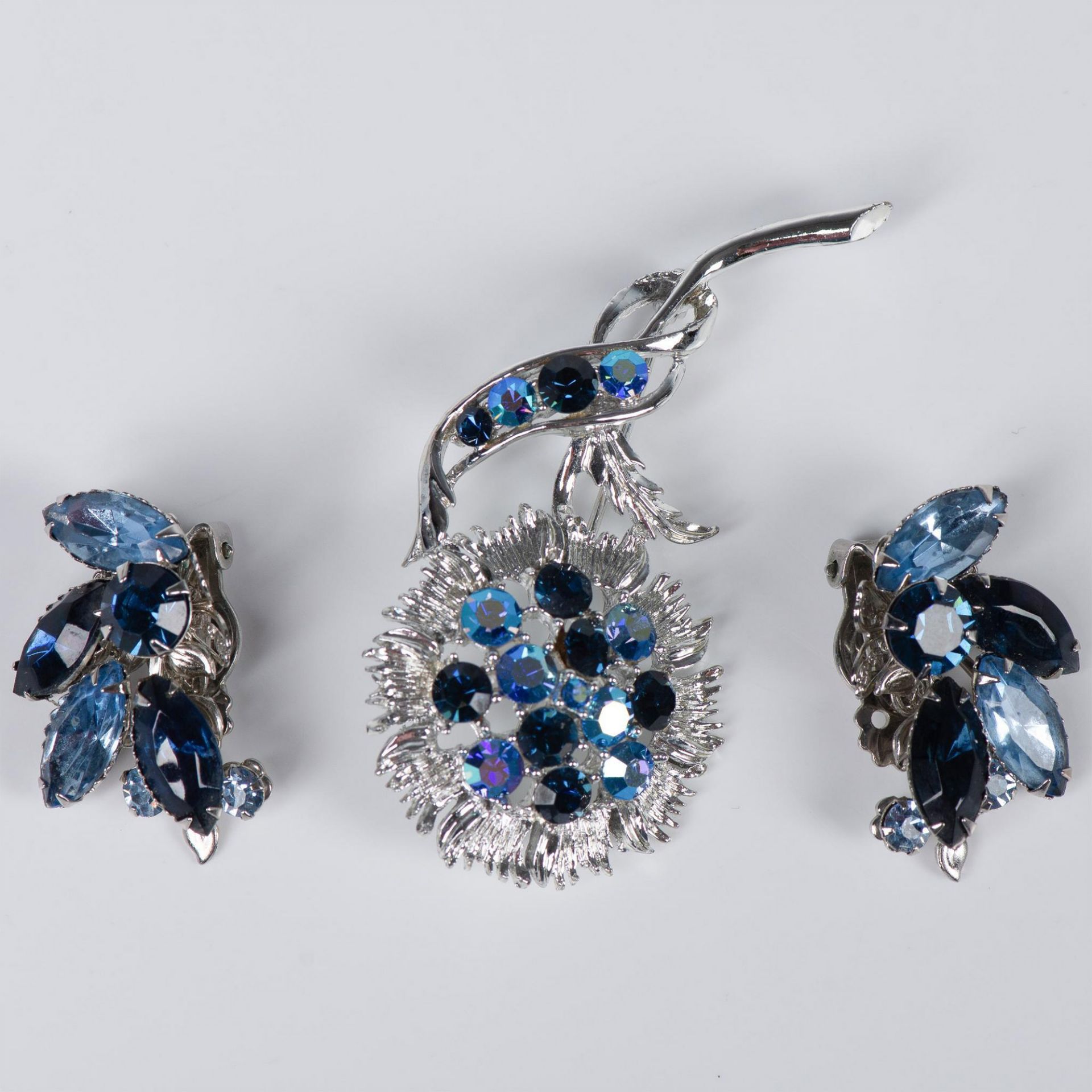 3pc Silver Tone and Rhinestone Brooch and Earrings - Image 5 of 5