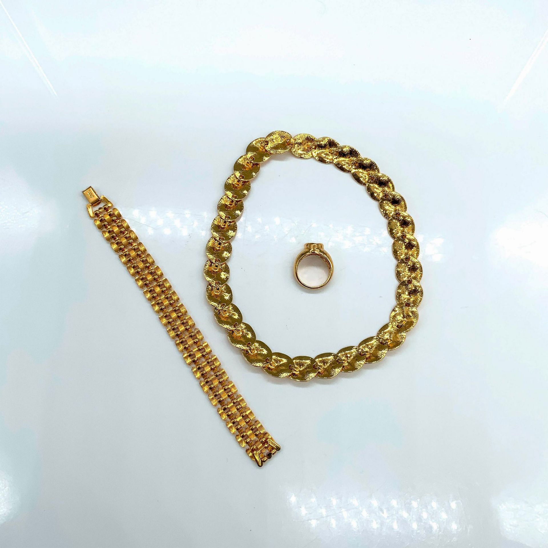 3pc Elegant Gold Filled Necklace, Bracelet, and Ring Set - Bild 3 aus 3