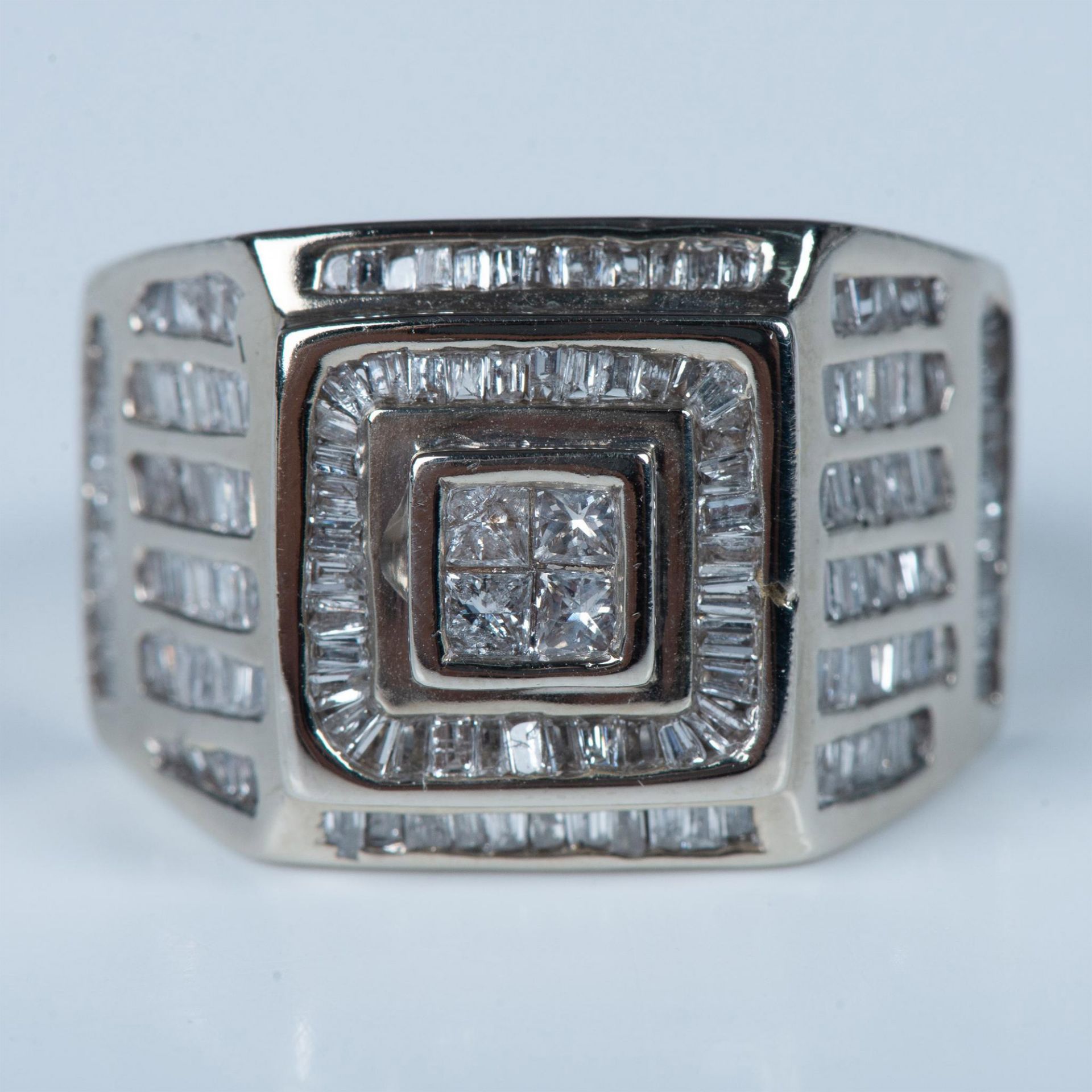 Striking 14K White Gold and 132-Diamond Ring - Image 2 of 7