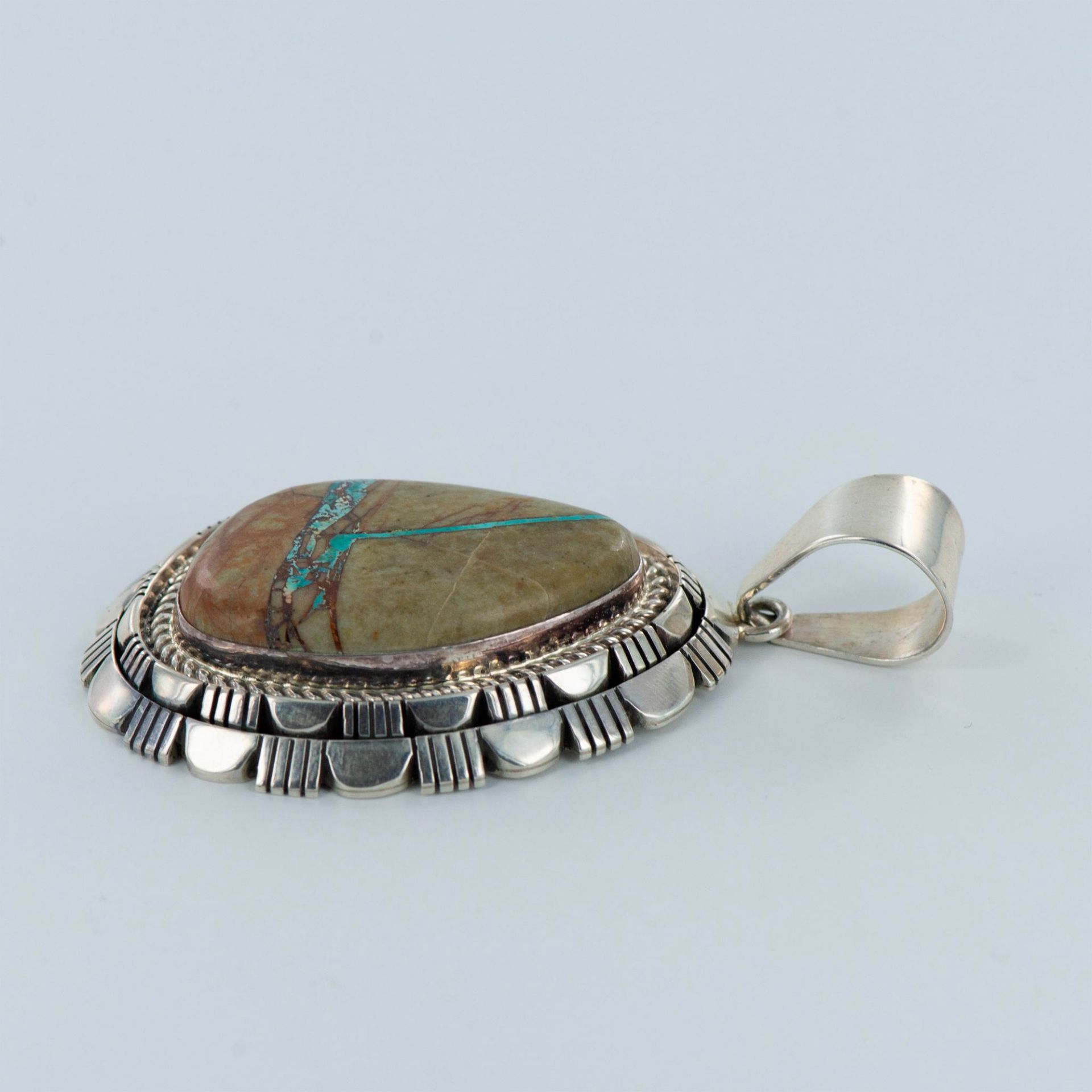 Richard Curley Navajo Turquoise and Sterling Silver Pendant - Bild 3 aus 6