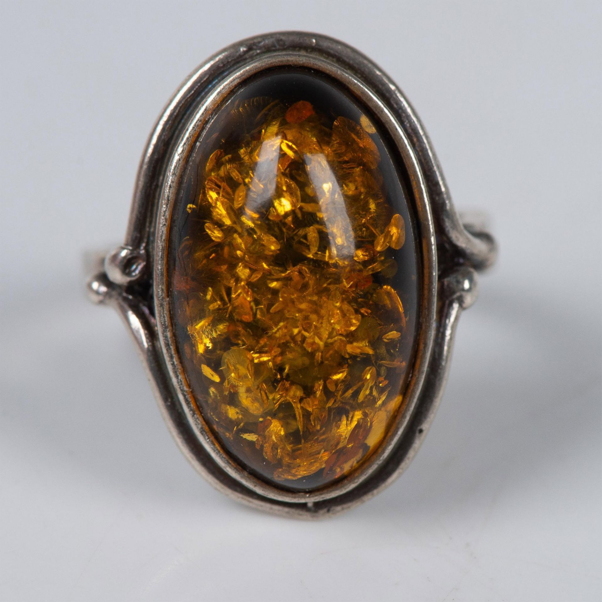 Gorgeous Sterling Silver and Amber Necklace and Ring - Image 5 of 10