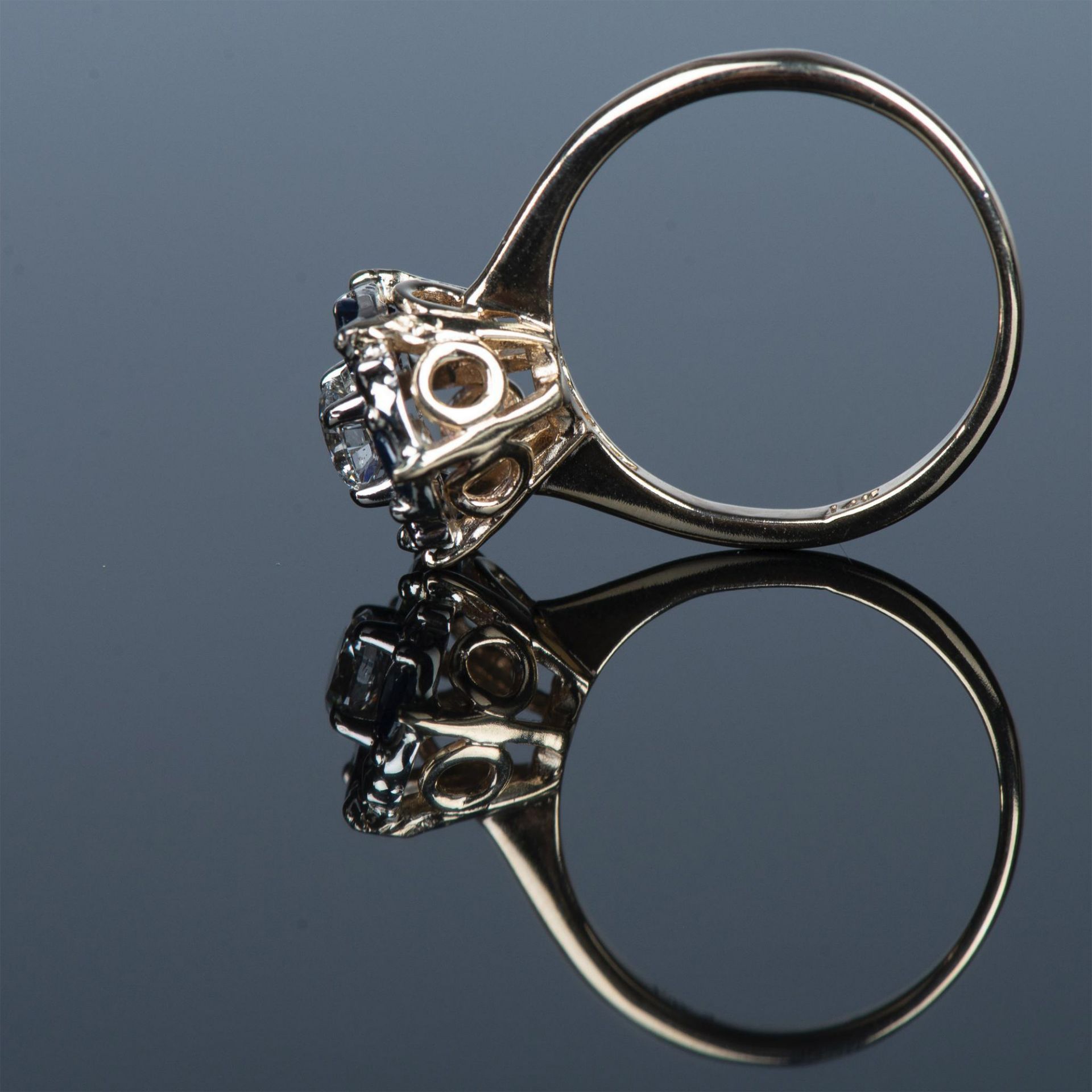 Elegant Two-Tone 14K Gold, Sapphire & Diamond Ring - Bild 5 aus 9