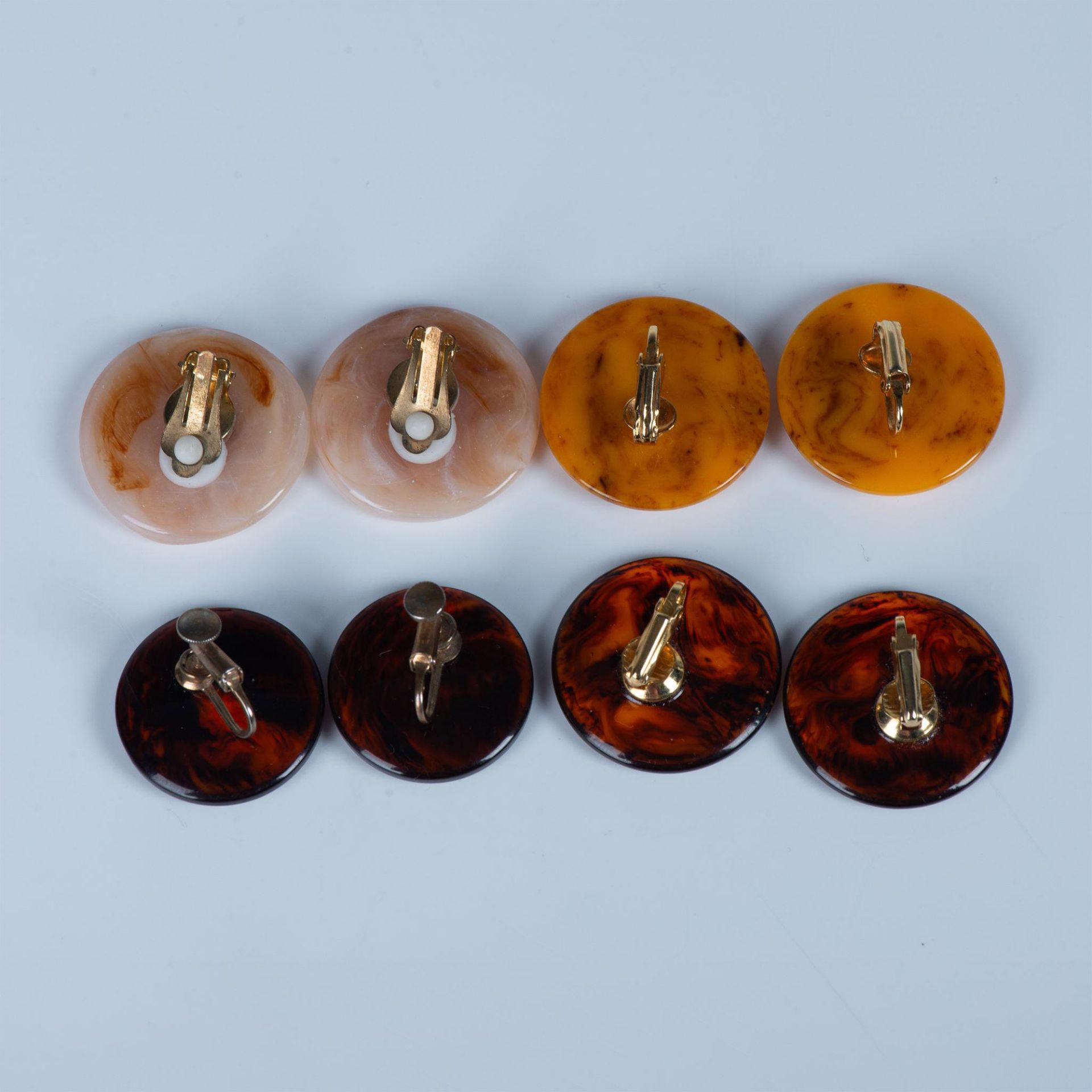 4 Pairs of Disc Earrings Screw/Clip Back - Image 2 of 4