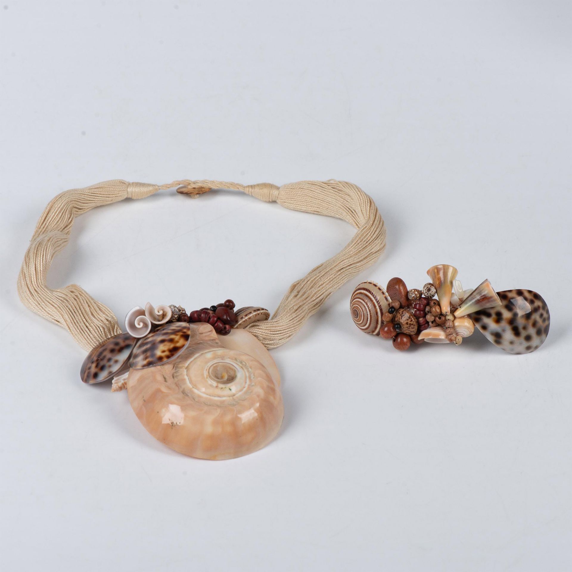 2pc Multi Shell Necklace and Hair Clip - Image 7 of 8