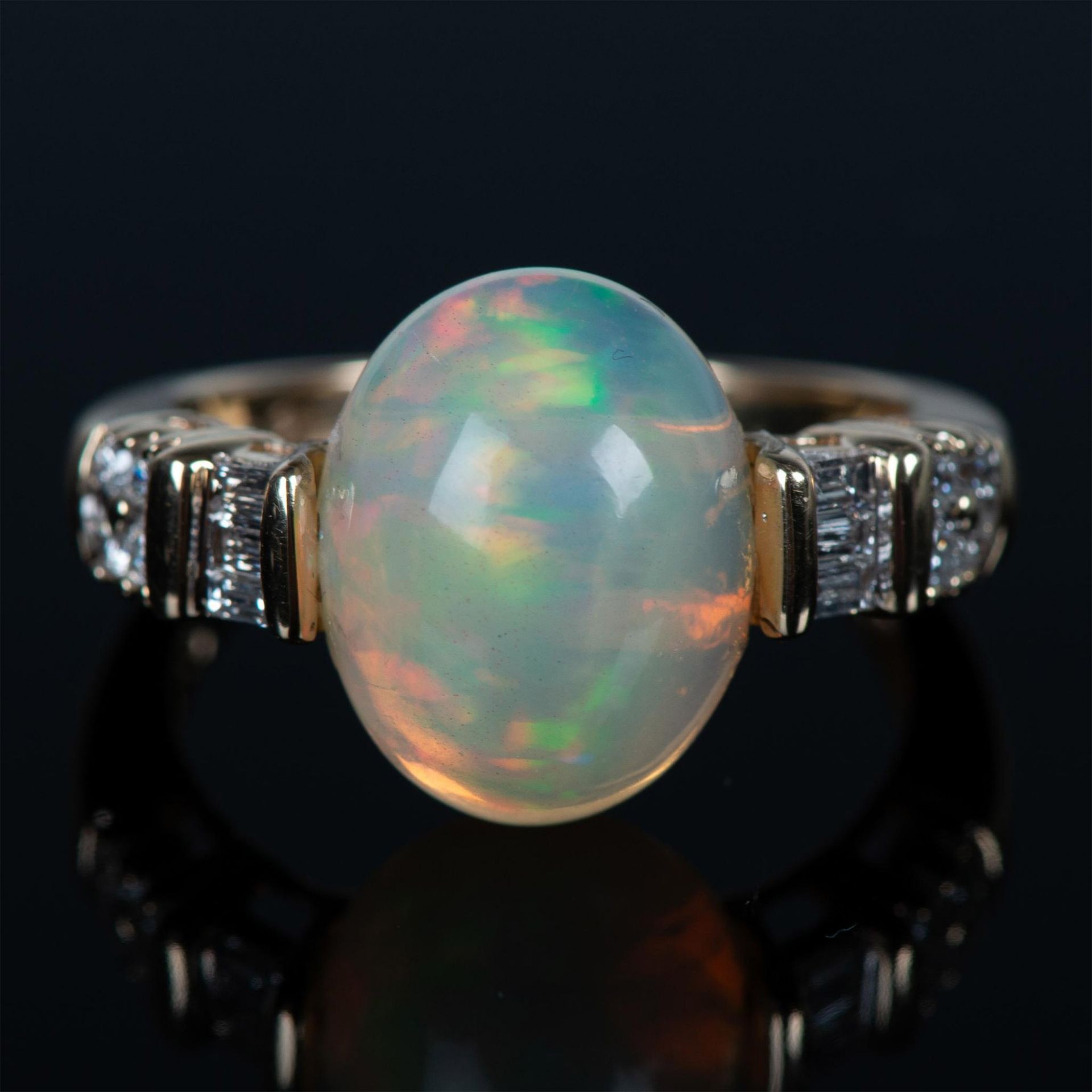 Gorgeous 14K Yellow Gold, Diamond, and Opal Ring - Image 11 of 12