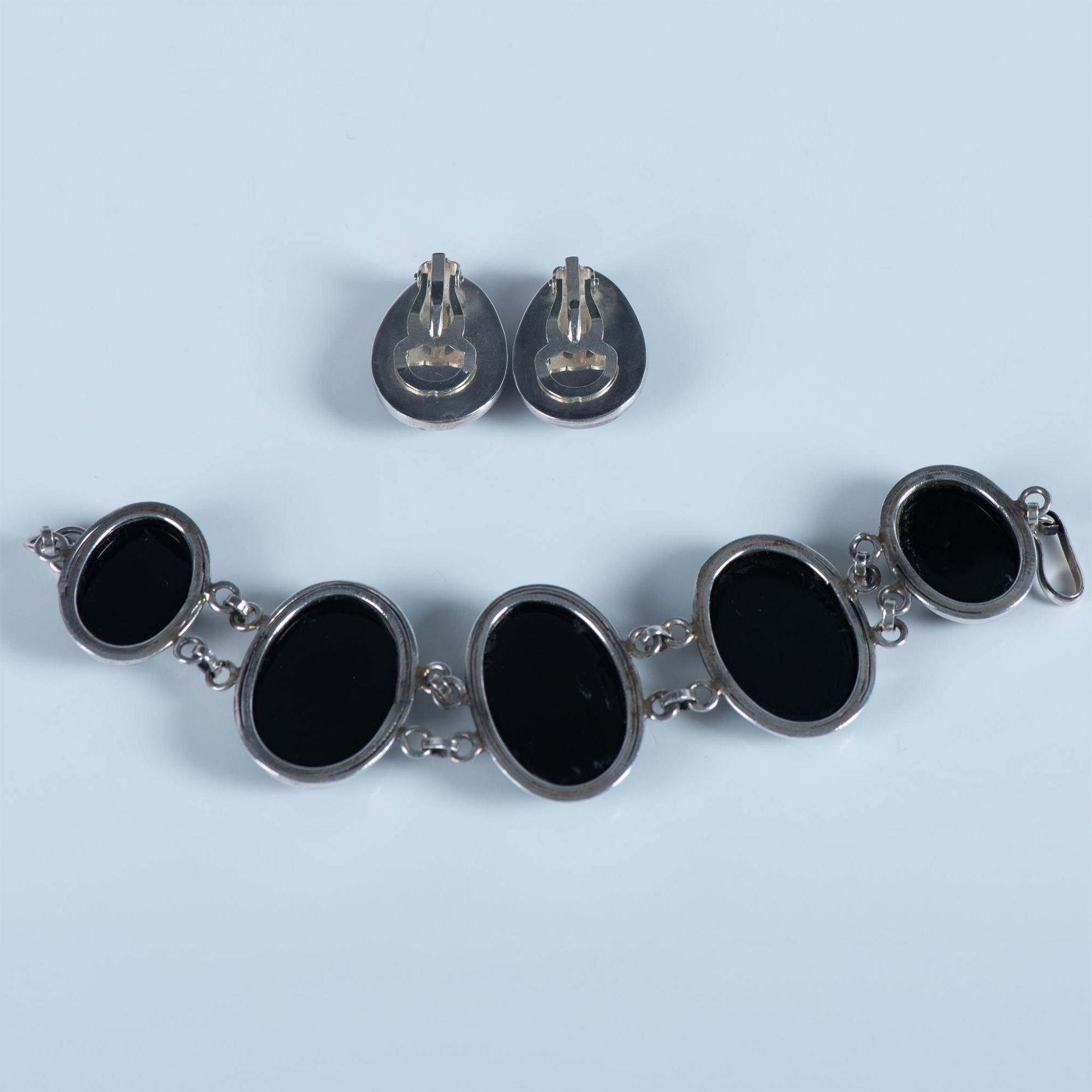 2pc Sterling Silver and Dark Amber Bracelet and Earrings - Image 2 of 4