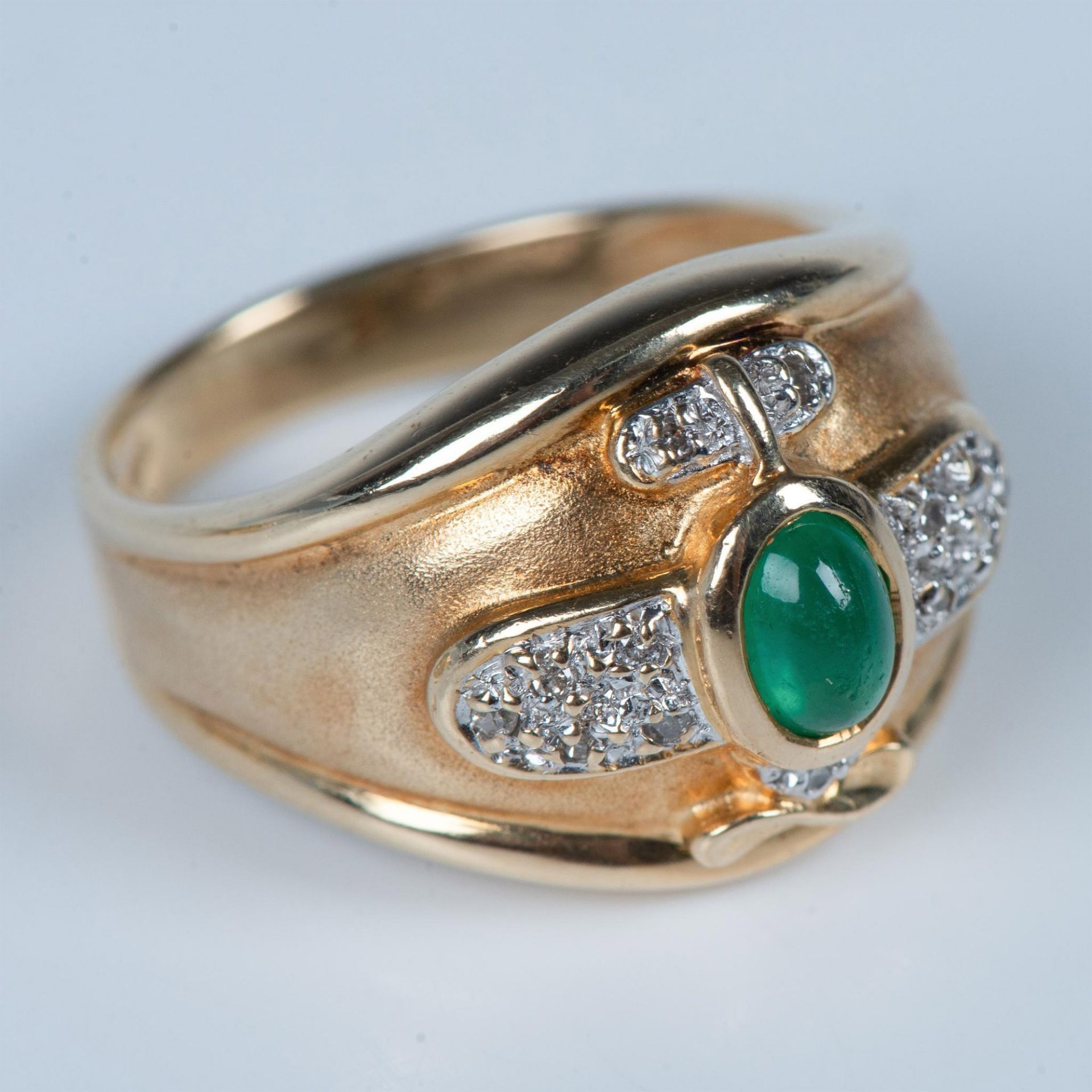 3pc 14k Gold and Emerald Ring and Earring Set - Image 4 of 7