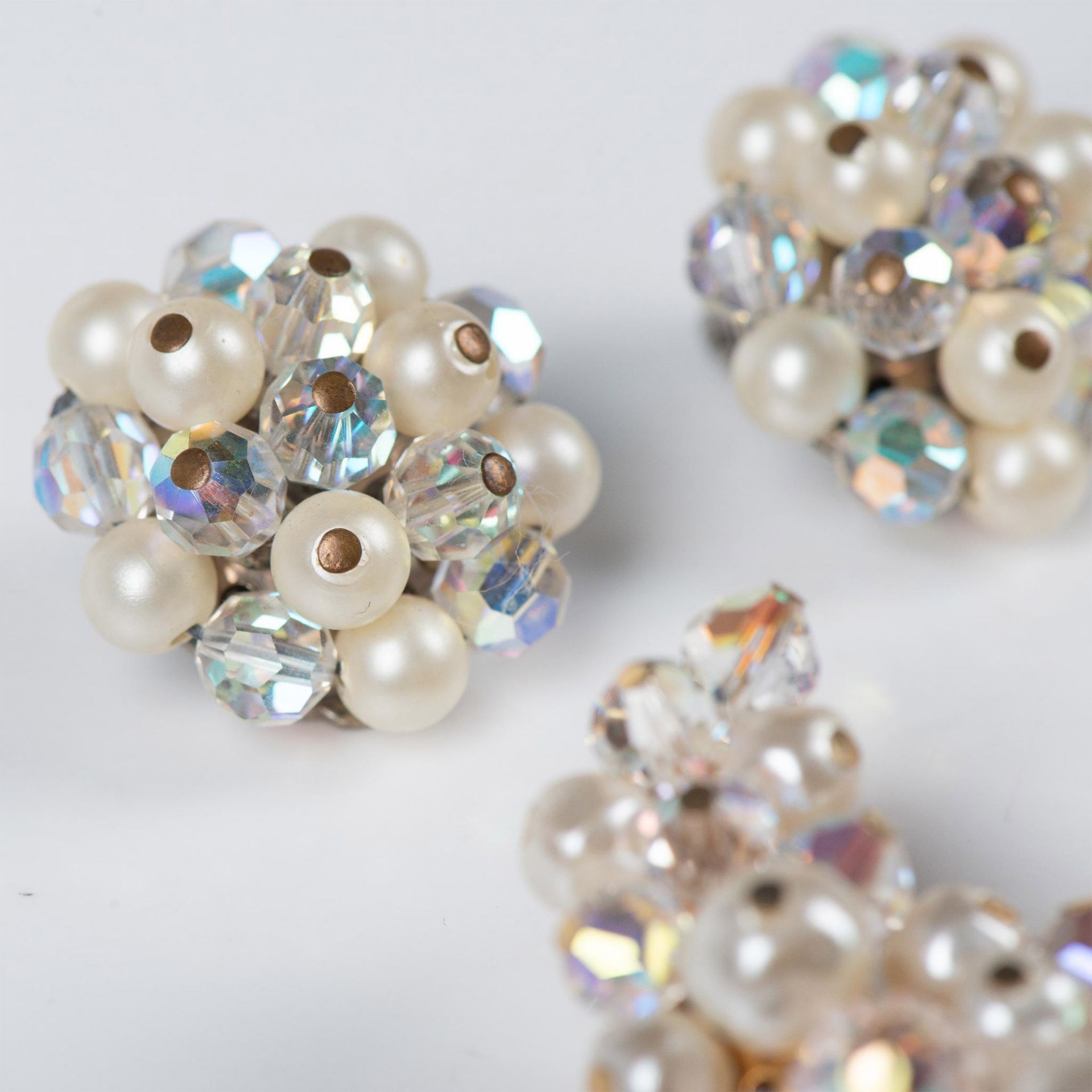 3pc Vintage Crystal & Bead Costume Brooch & Earring Set - Bild 3 aus 6