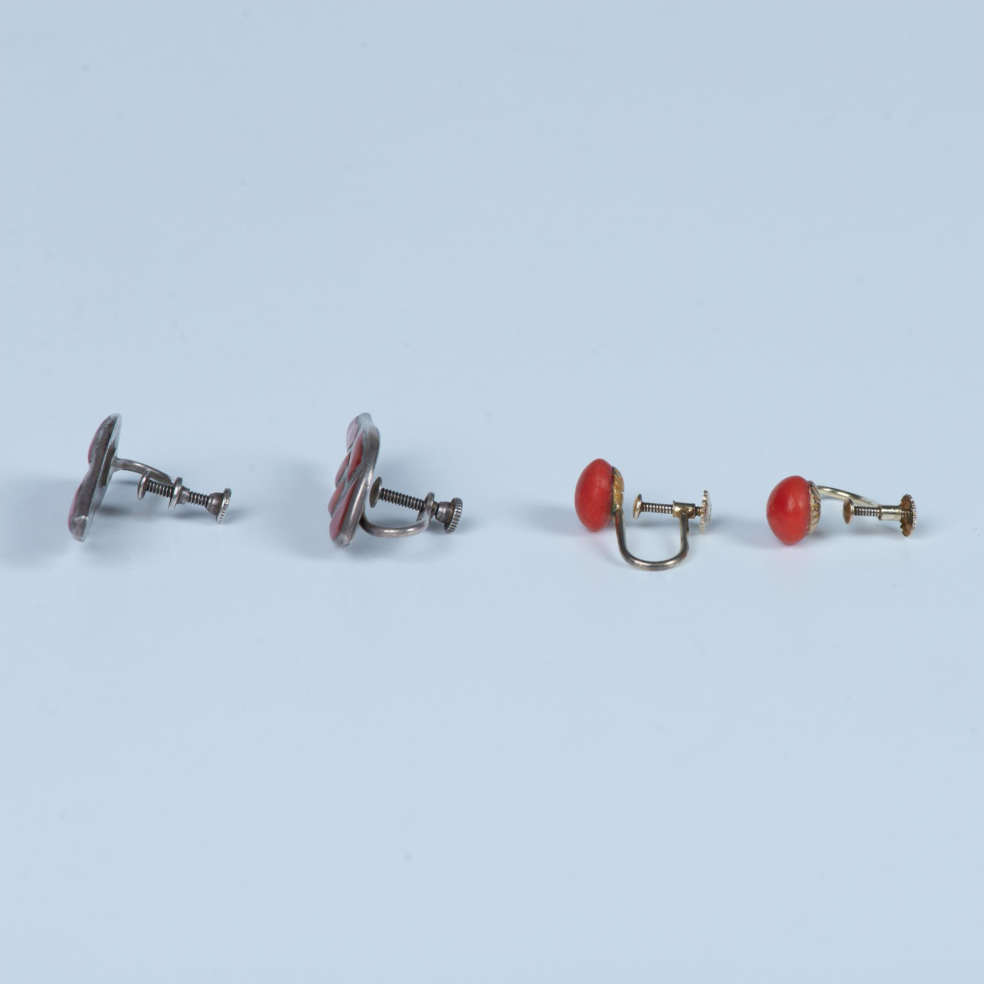 2 Pairs of Sterling Silver and Coral Earrings - Image 2 of 3