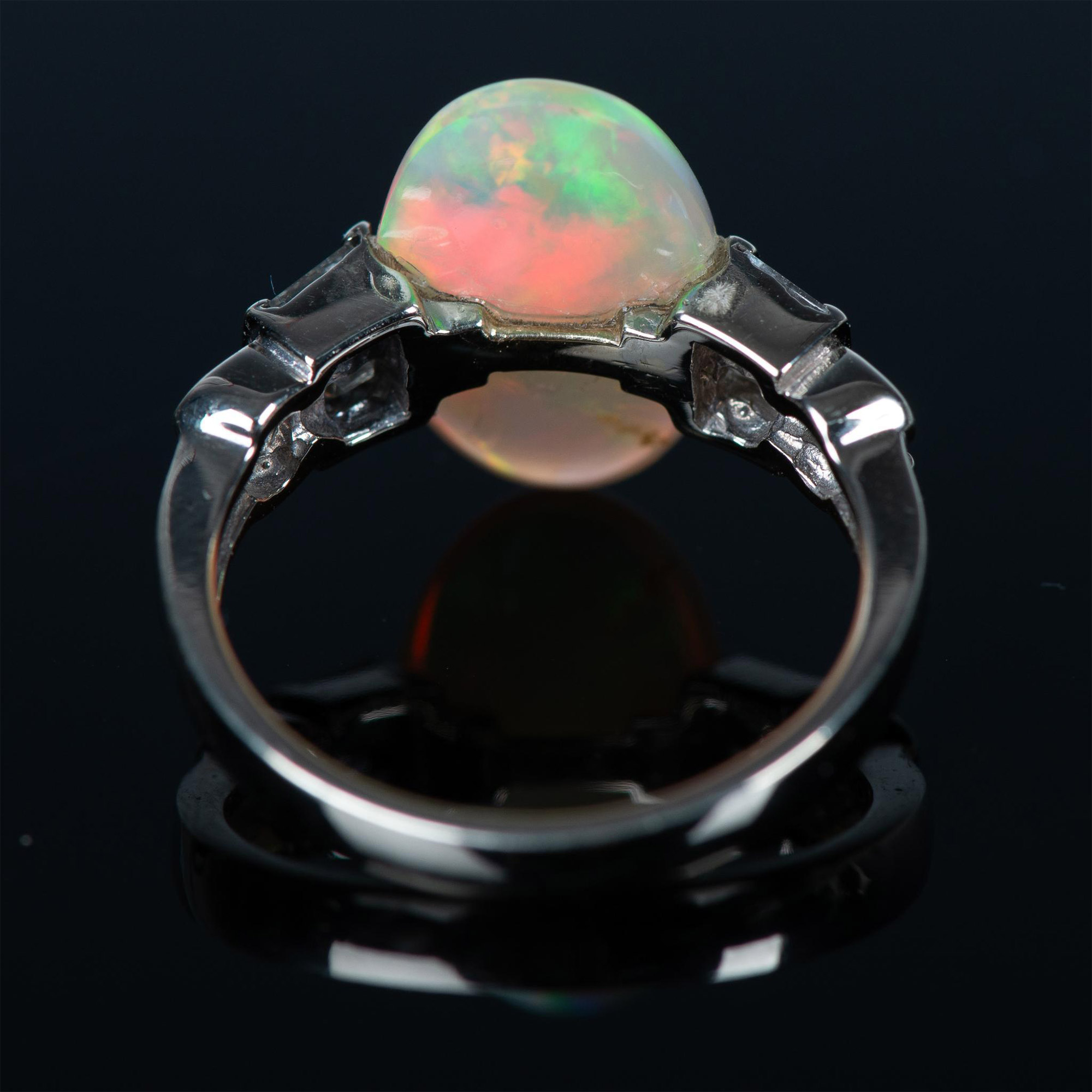 Fabulous 14K White Gold, Diamond, and Opal Ring - Image 3 of 8