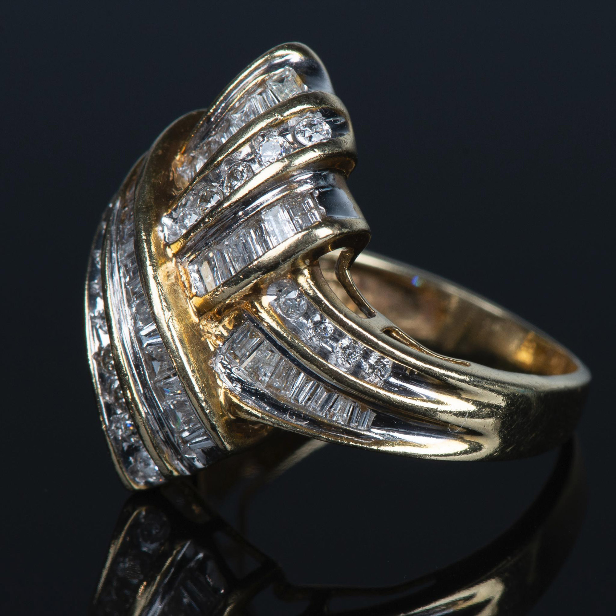 Gorgeous 14K Yellow Gold & Diamond Cocktail Ring - Image 2 of 13