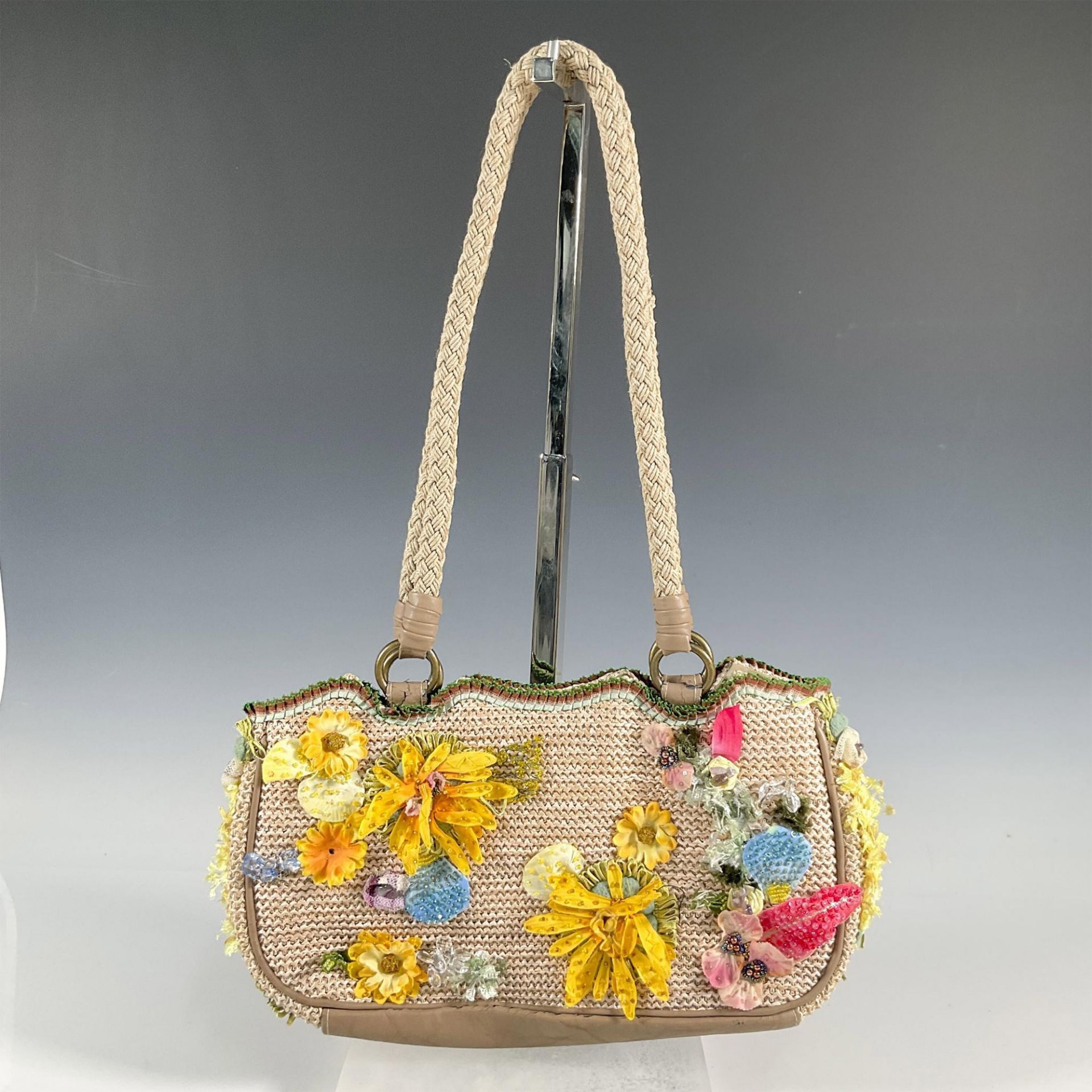 Mary Frances Purse, Summertime Flowers w/Basketweave - Image 2 of 4