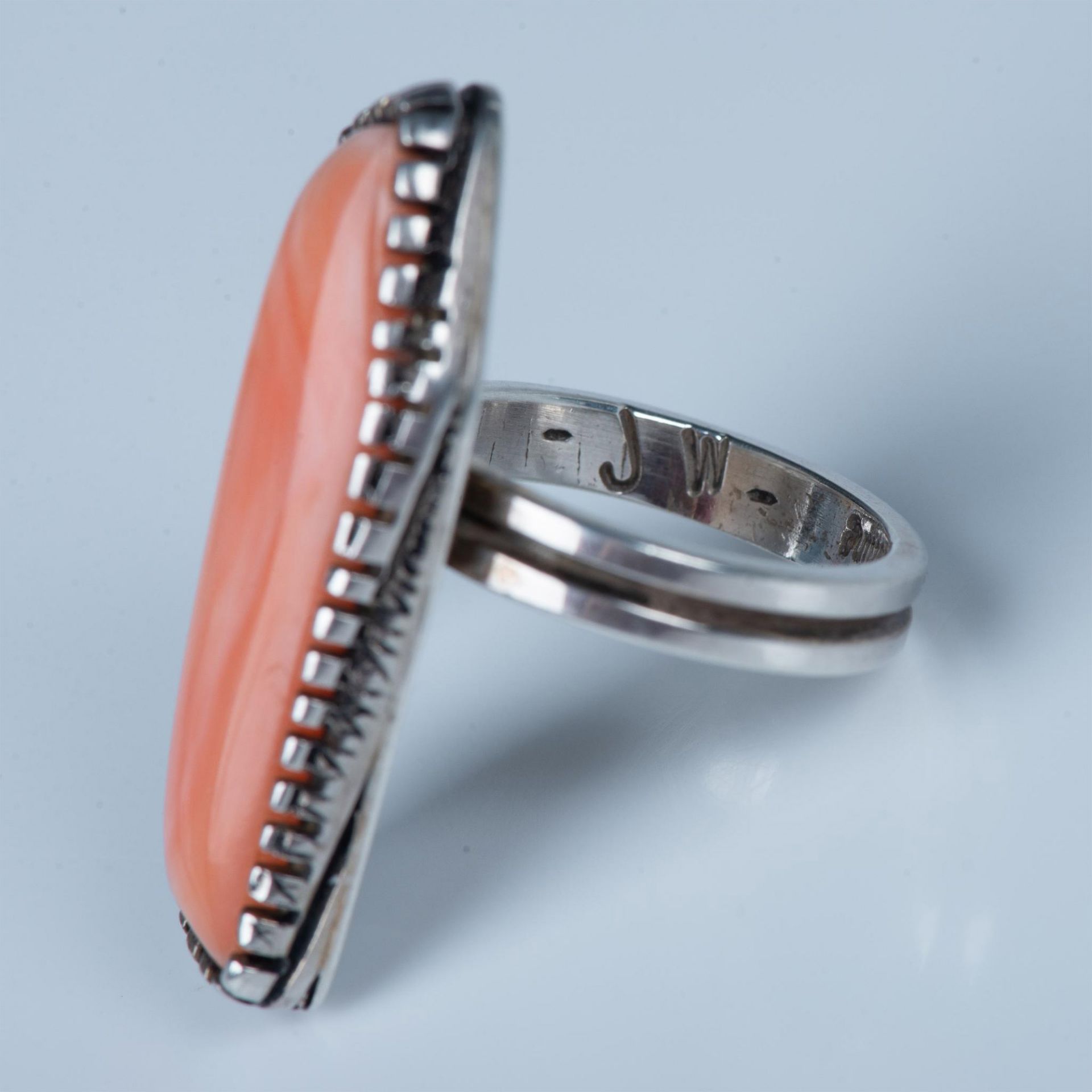 Joe Wilcox Sterling Silver and Coral Ring - Image 4 of 5