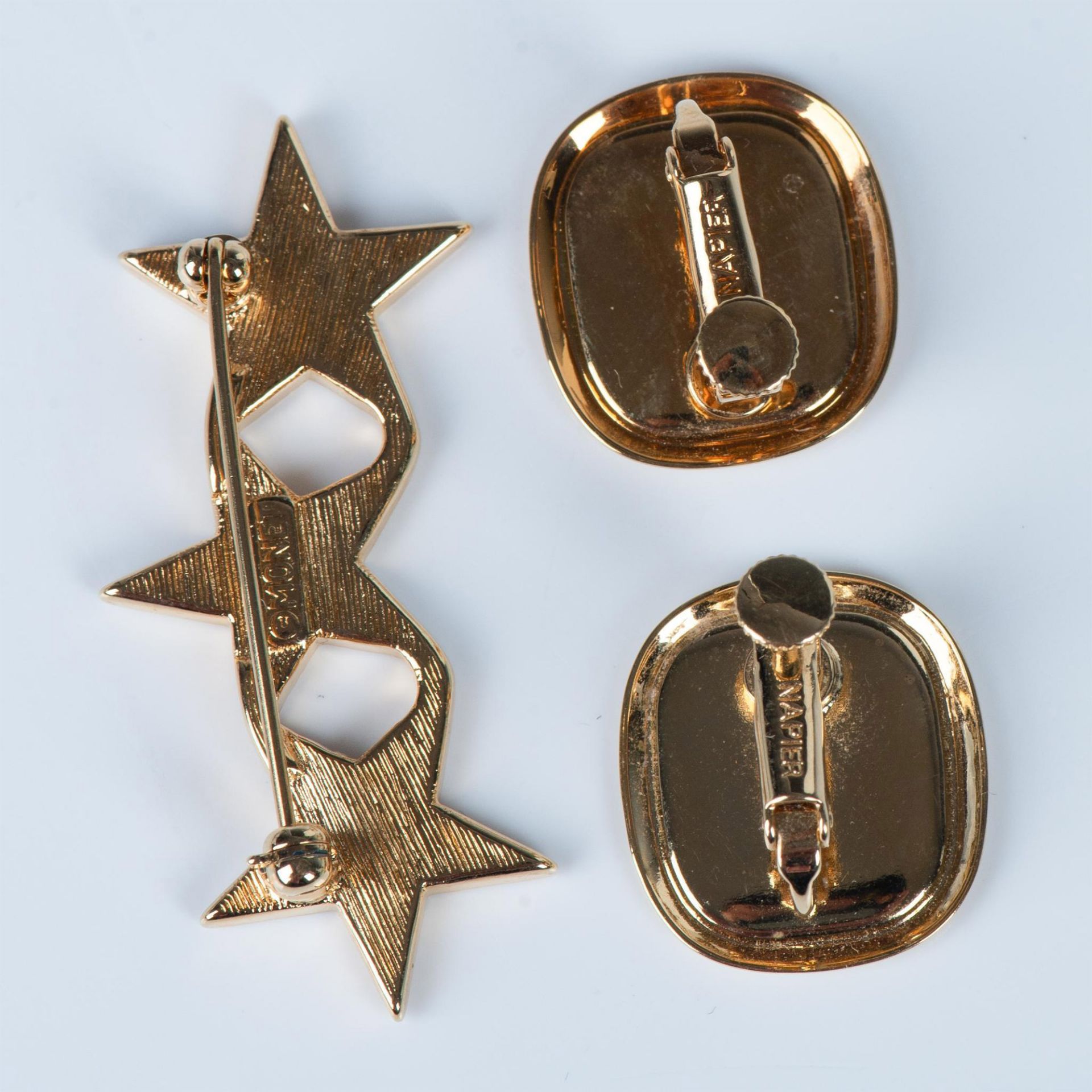 3pc Enamel and Gold Tone Earrings and Brooch - Image 2 of 4