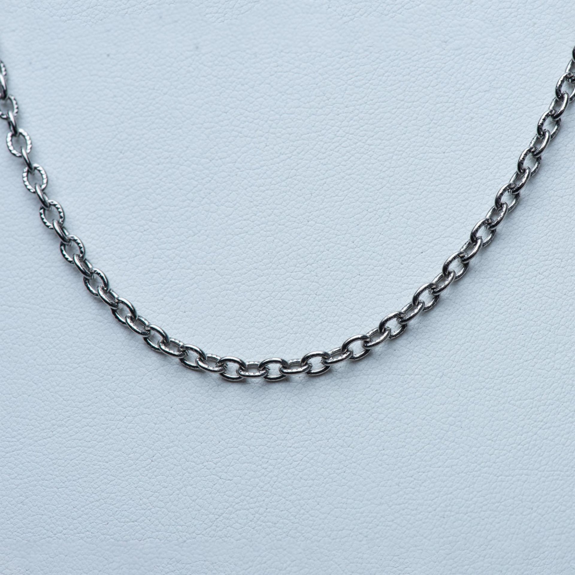 5pc Silver Tone Necklaces and Bracelet - Image 6 of 10