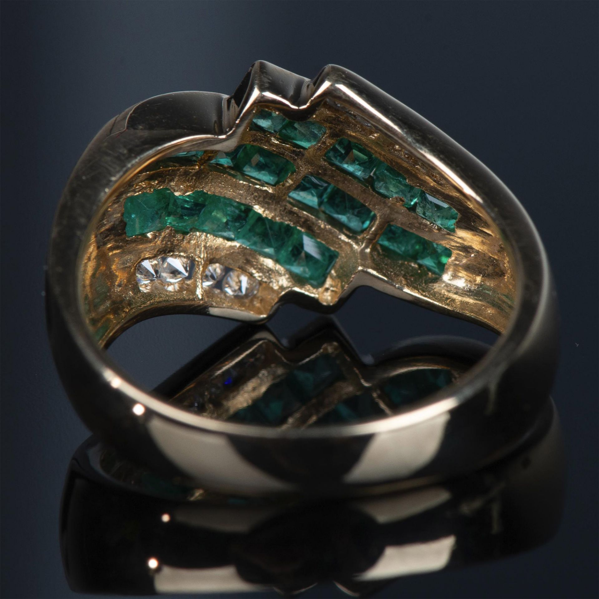 Fabulous 14K Yellow Gold, Emerald & Diamond Ring - Image 4 of 8