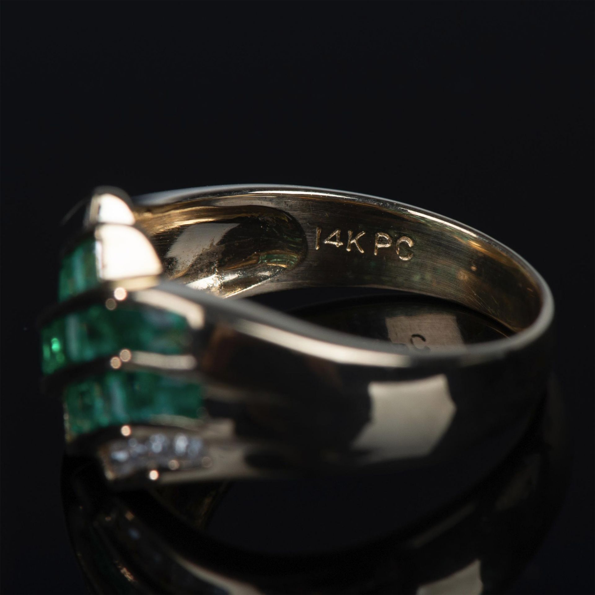 Fabulous 14K Yellow Gold, Emerald & Diamond Ring - Image 8 of 8