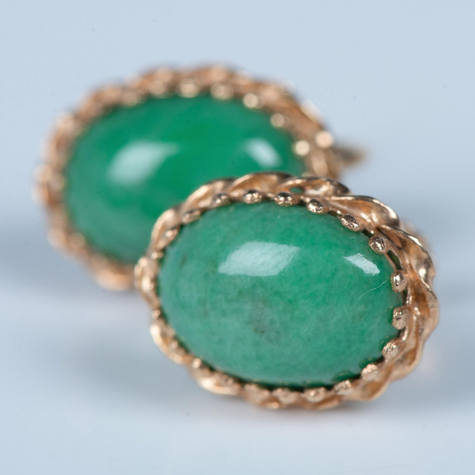 Russian Jade and Gold Earrings - Image 5 of 5