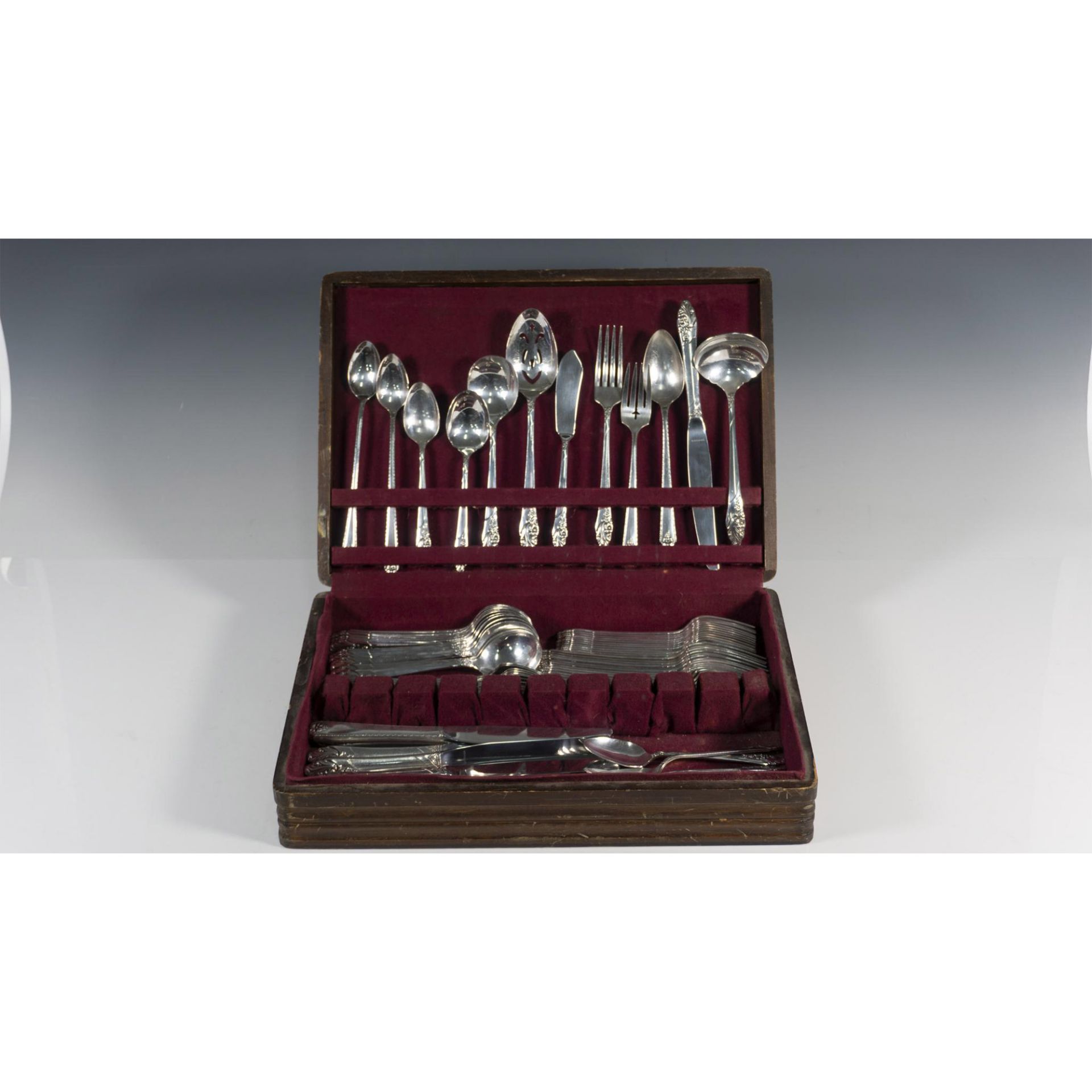 81pc Holmes & Edwards and Oneida Silver Plated Silverware - Image 4 of 4