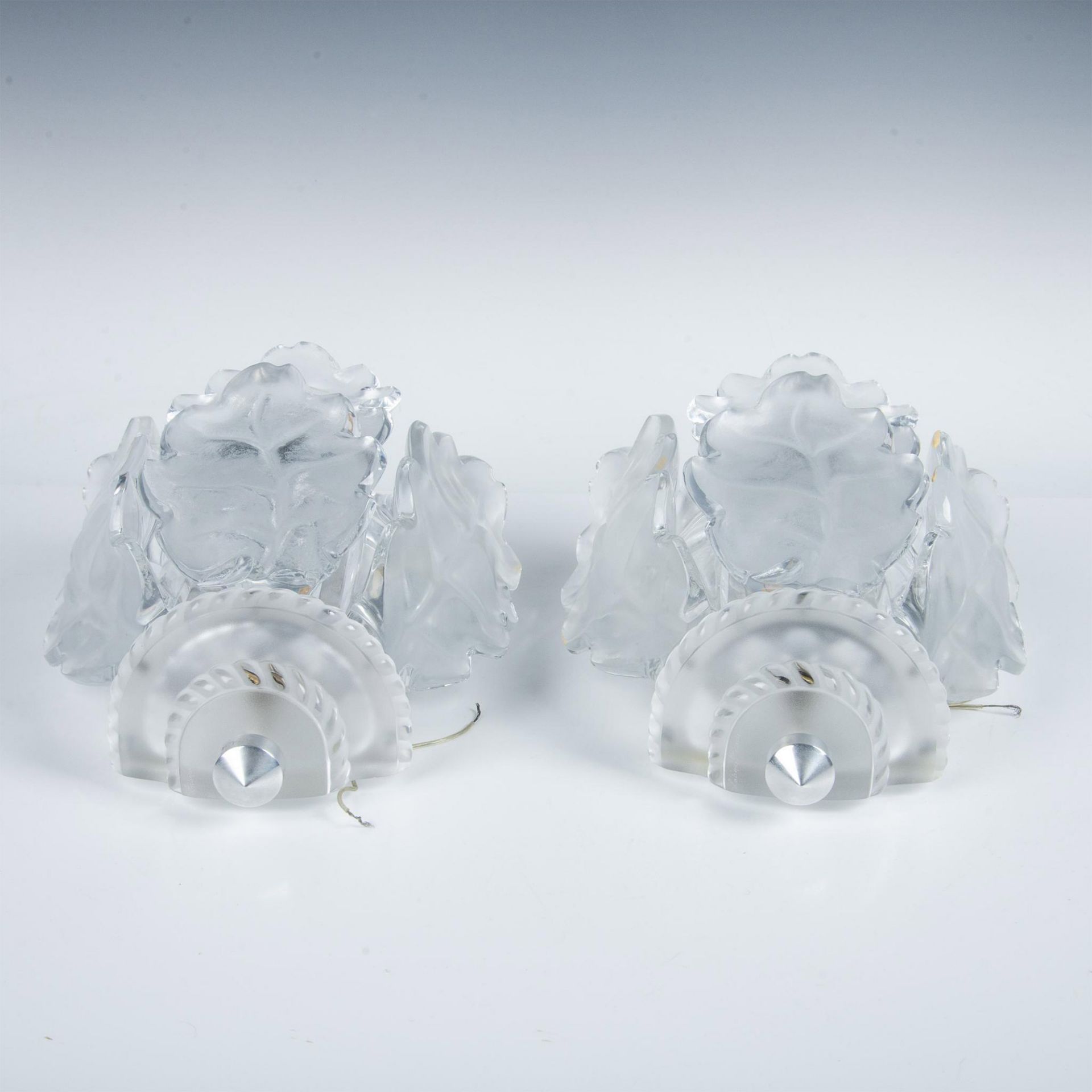 Pair of Lalique French Glass Wall Scones, Chene - Image 4 of 6