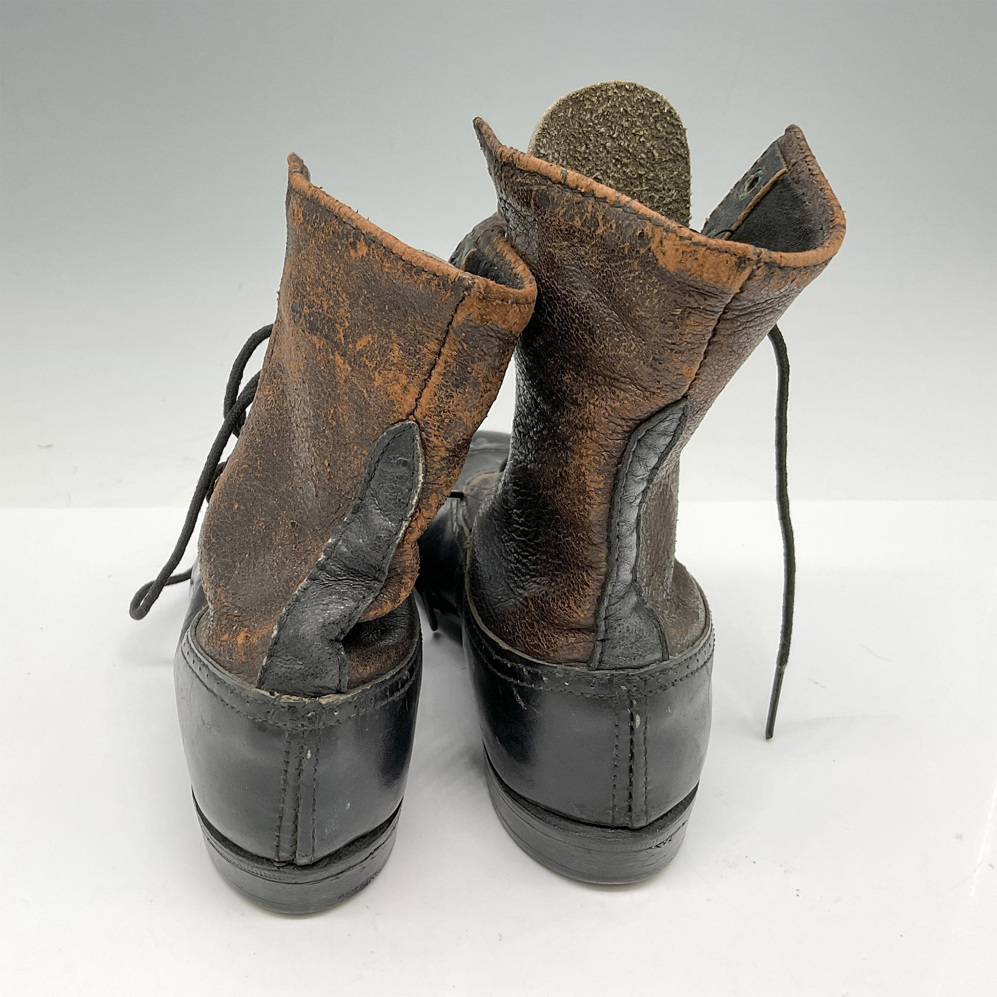 Pair of Antique Victorian Childs Leather Lace Shoes - Image 3 of 3